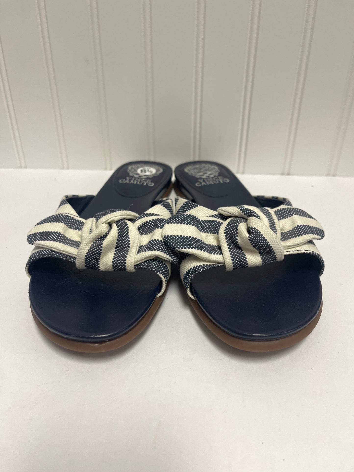 Sandals Flats By Vince Camuto  Size: 8.5