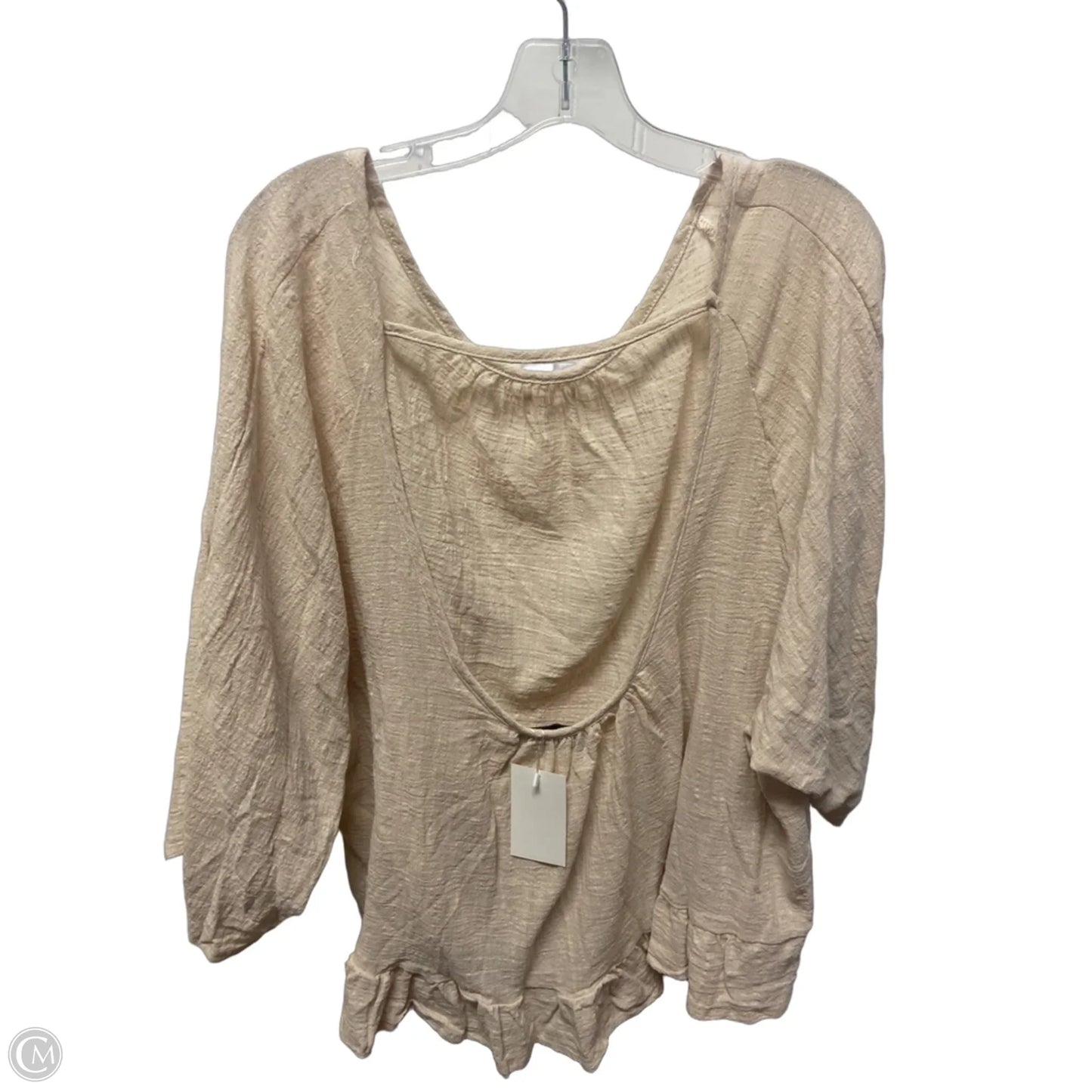 Top Short Sleeve By Clothes Mentor In Beige, Size: Xl