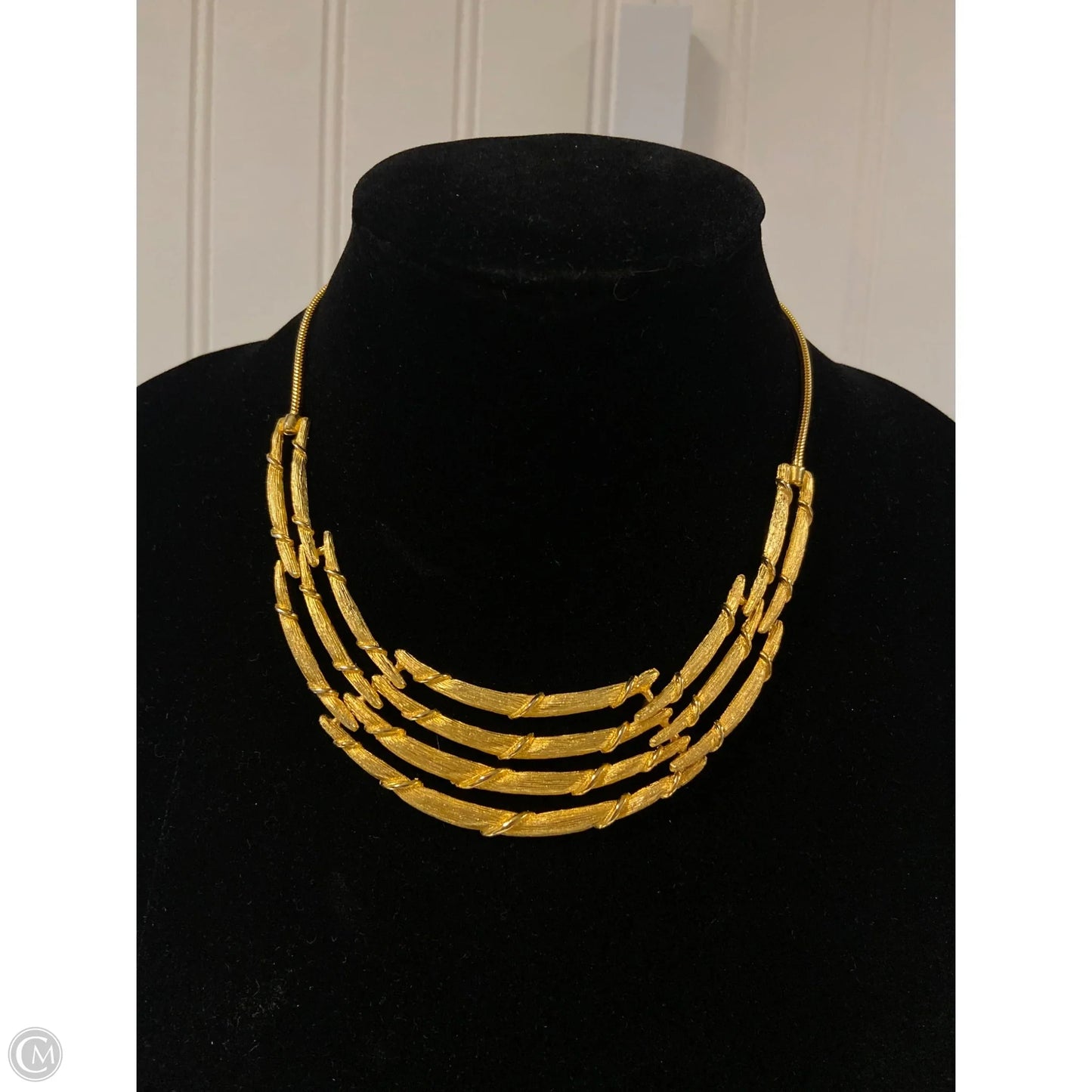 Necklace Layered By Clothes Mentor