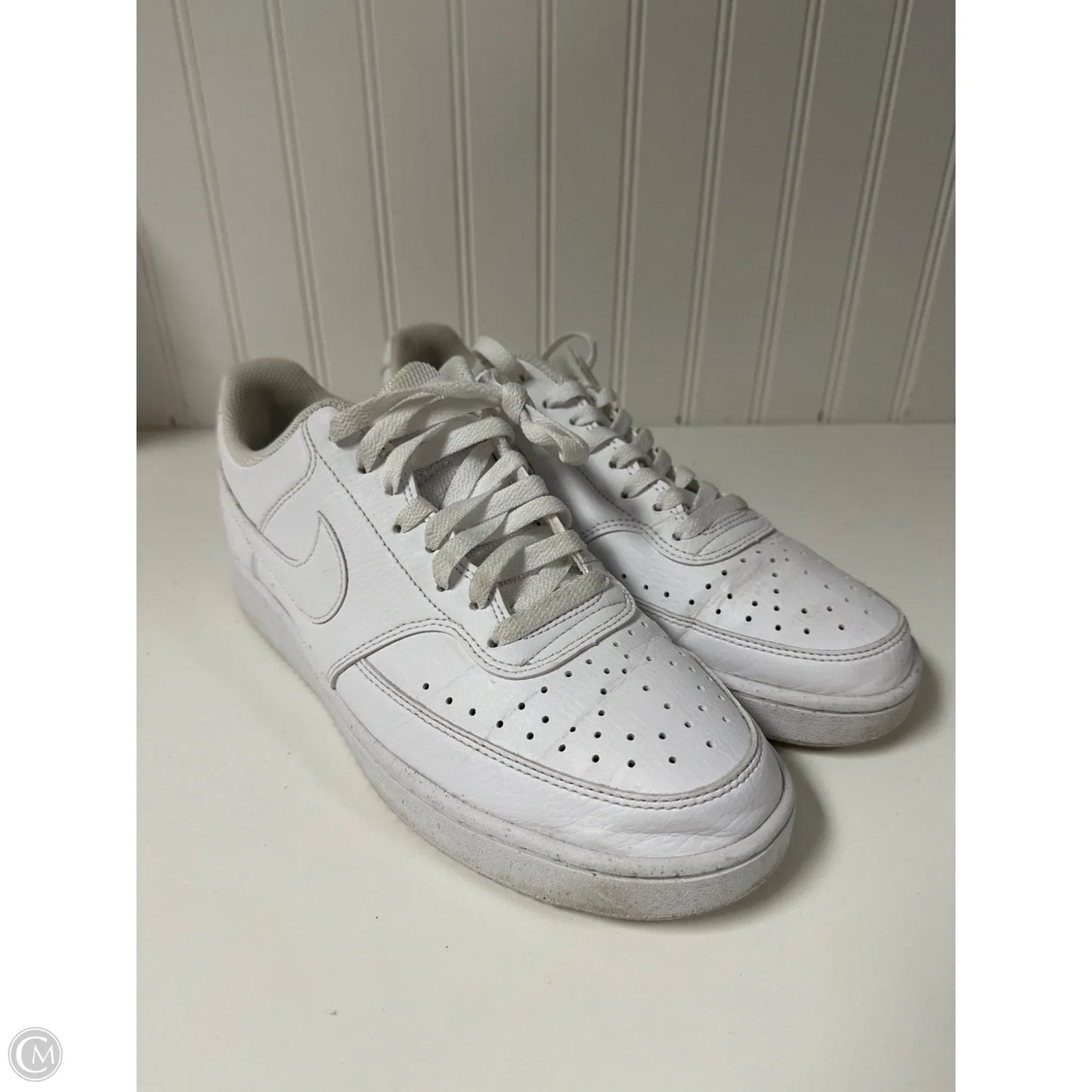 Shoes Athletic By Nike In White, Size: 9
