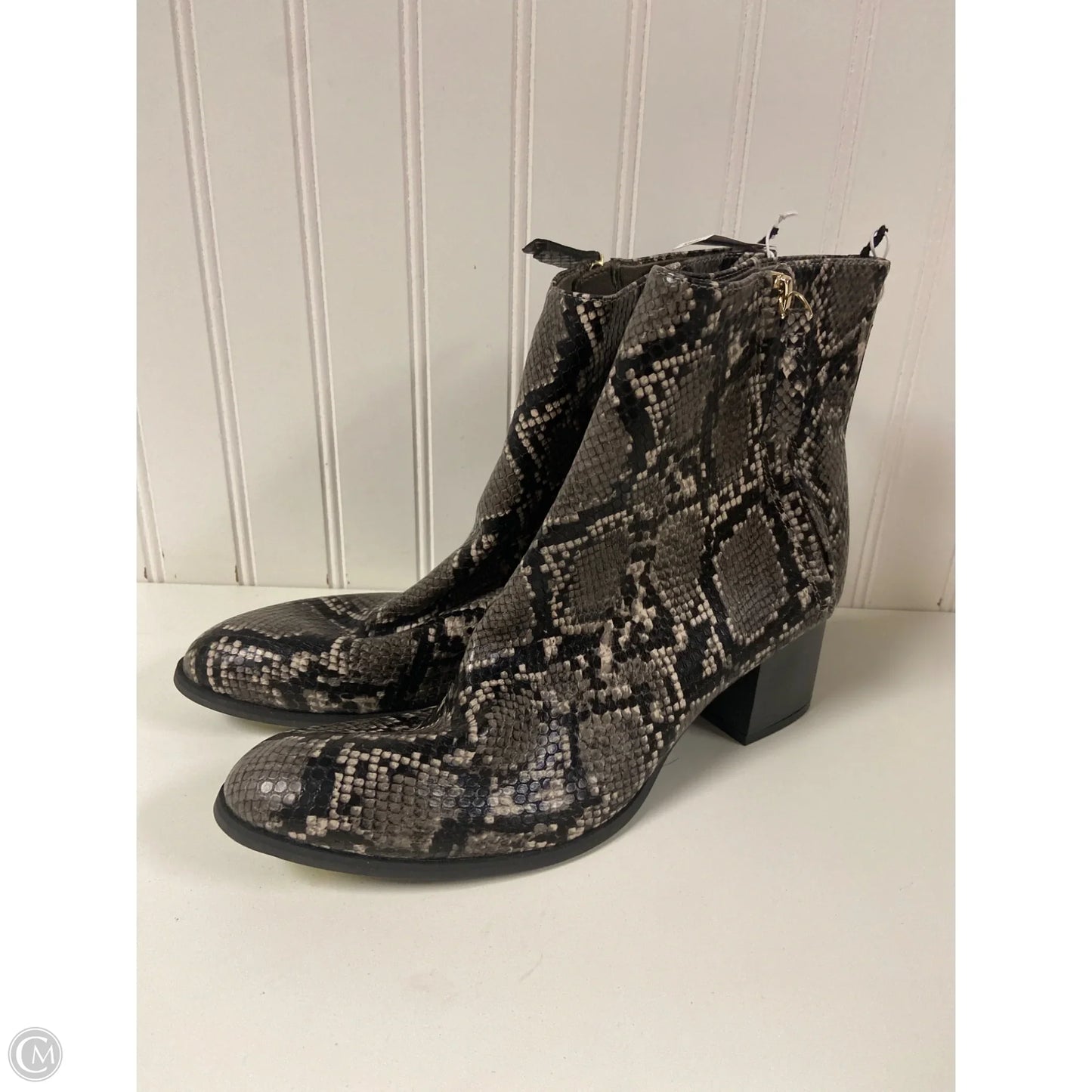 Boots Ankle Heels By Old Navy In Snakeskin Print, Size: 9