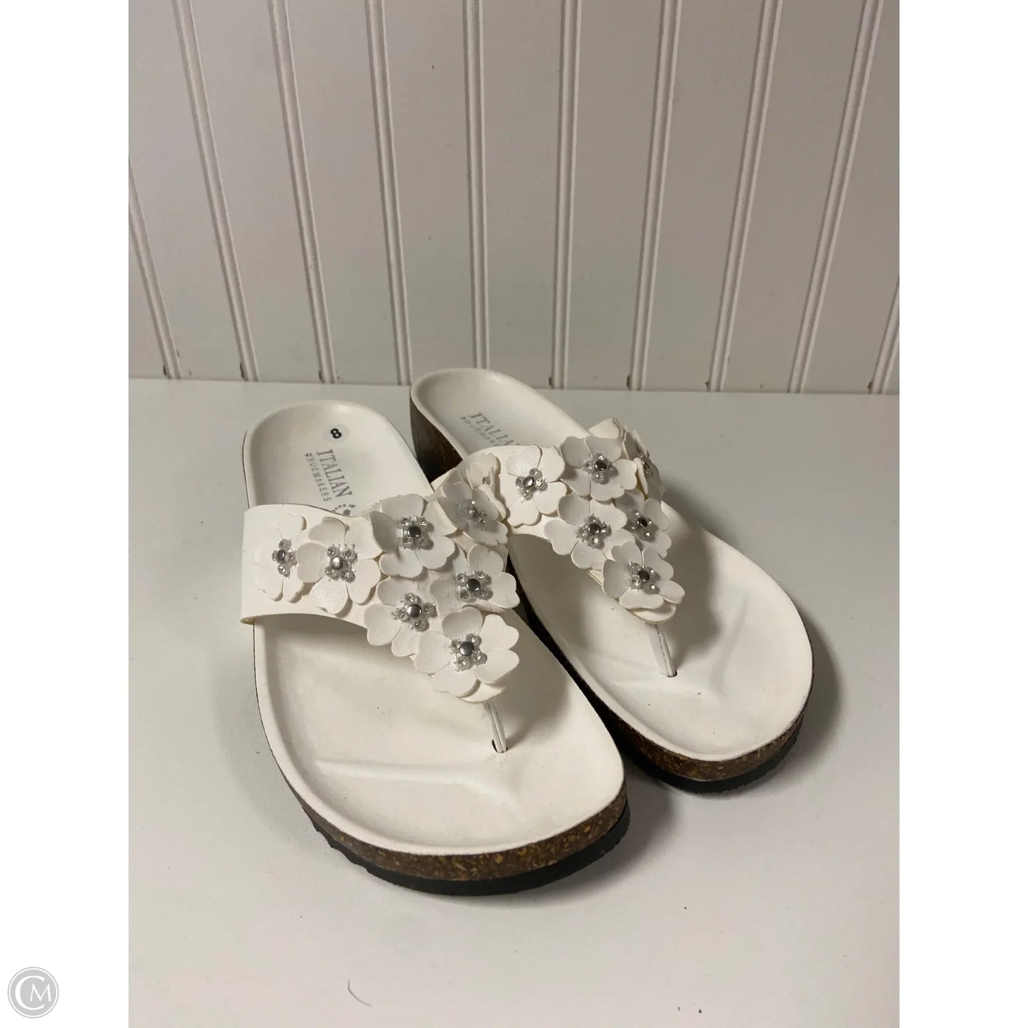 Sandals Flip Flops By Italian Shoemakers In White, Size: 8