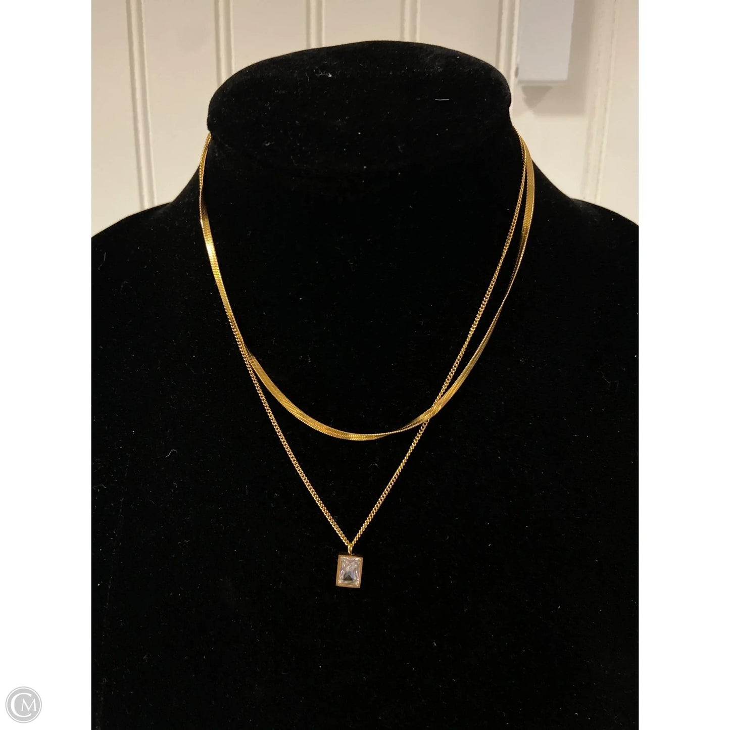 Necklace Layered By Clothes Mentor