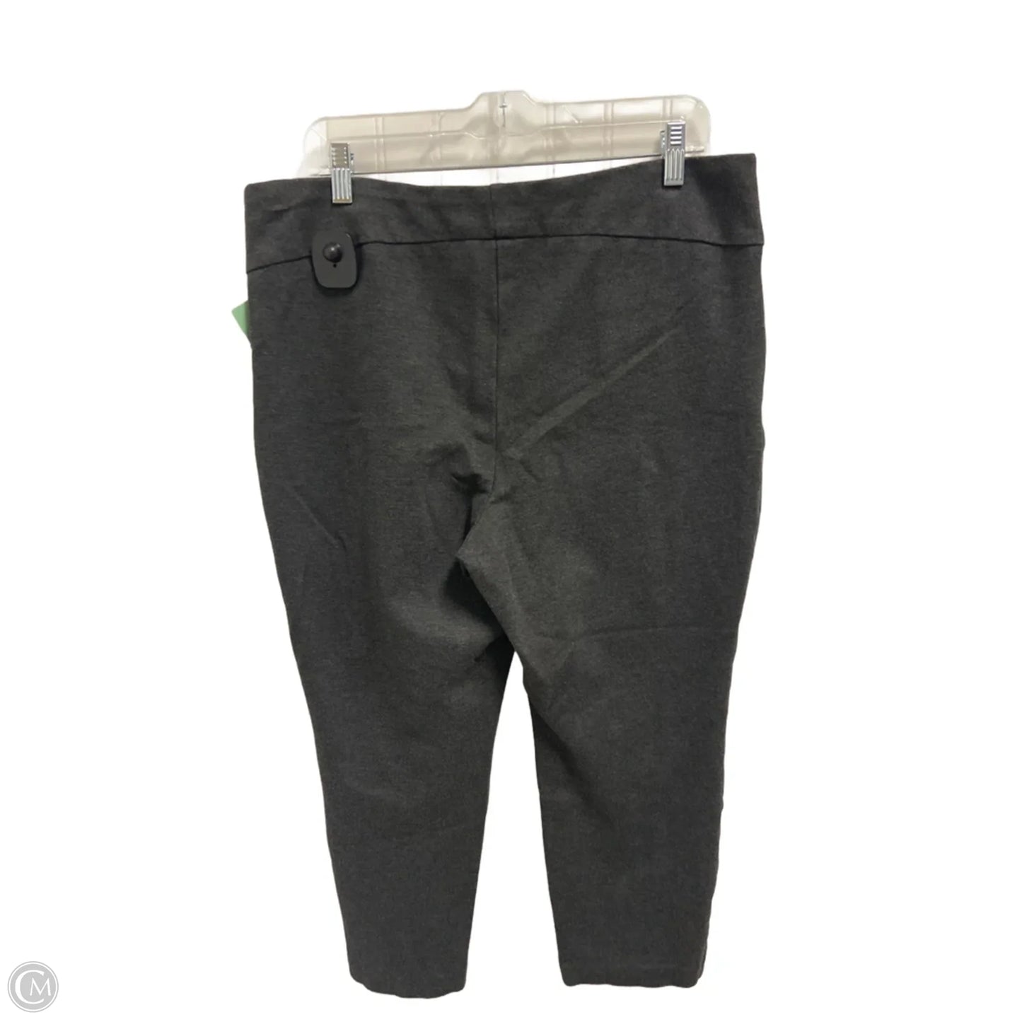 Pants Cropped By Torrid In Grey, Size: 18