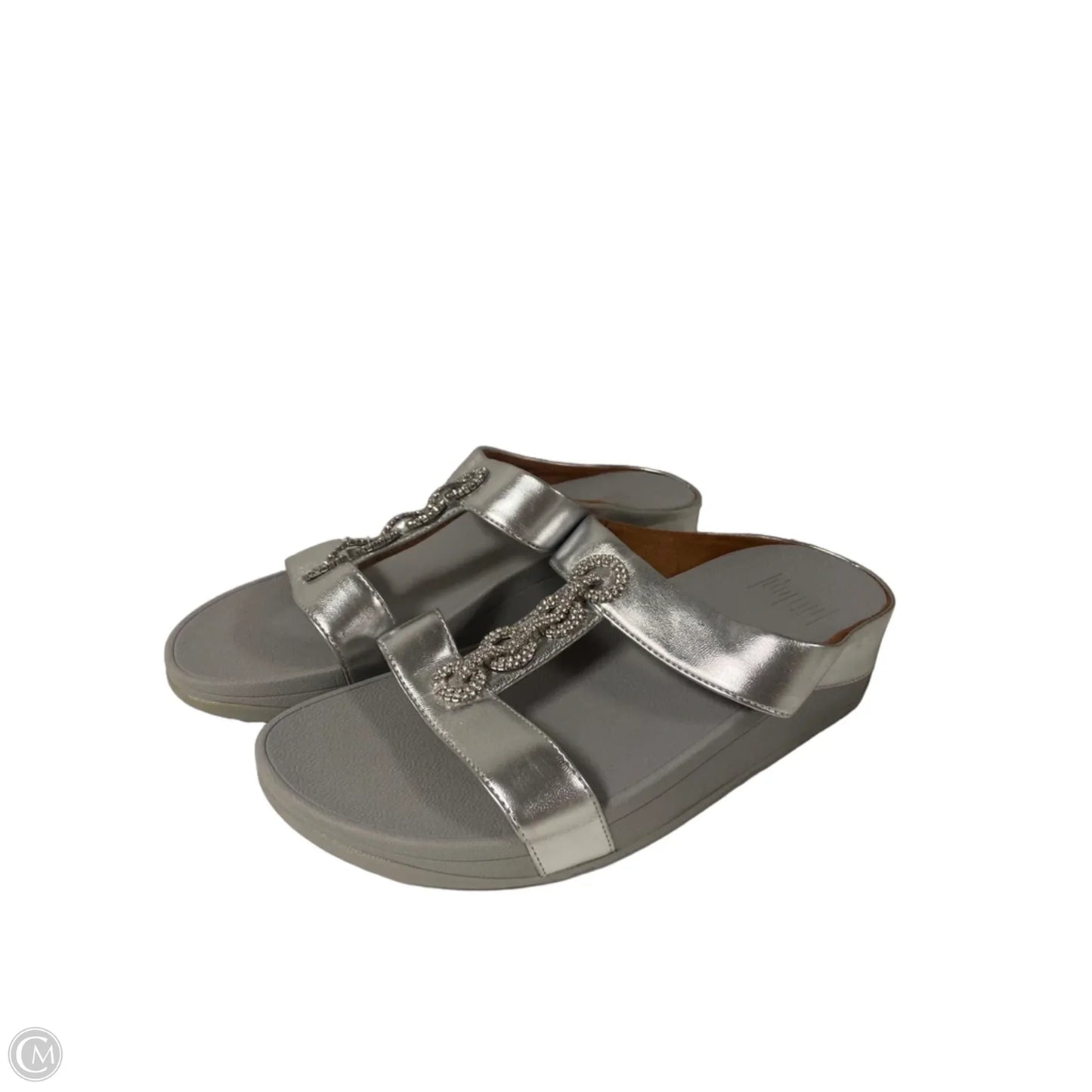 Sandals Flats By Fitflop In Silver, Size: 8