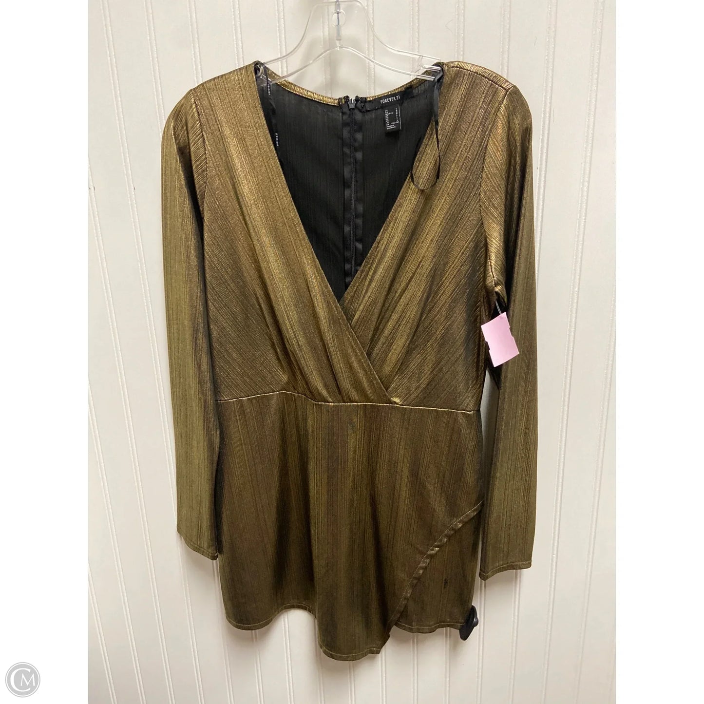 Top Long Sleeve By Forever 21 In Gold, Size: L