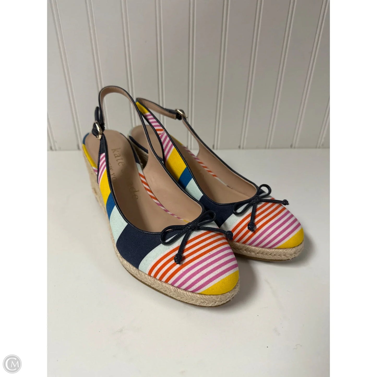 Shoes Designer By Kate Spade In Striped Pattern, Size: 9