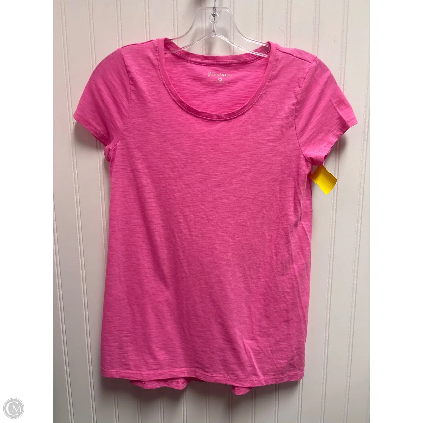 Top Short Sleeve Designer By Lilly Pulitzer In Pink, Size: Xs