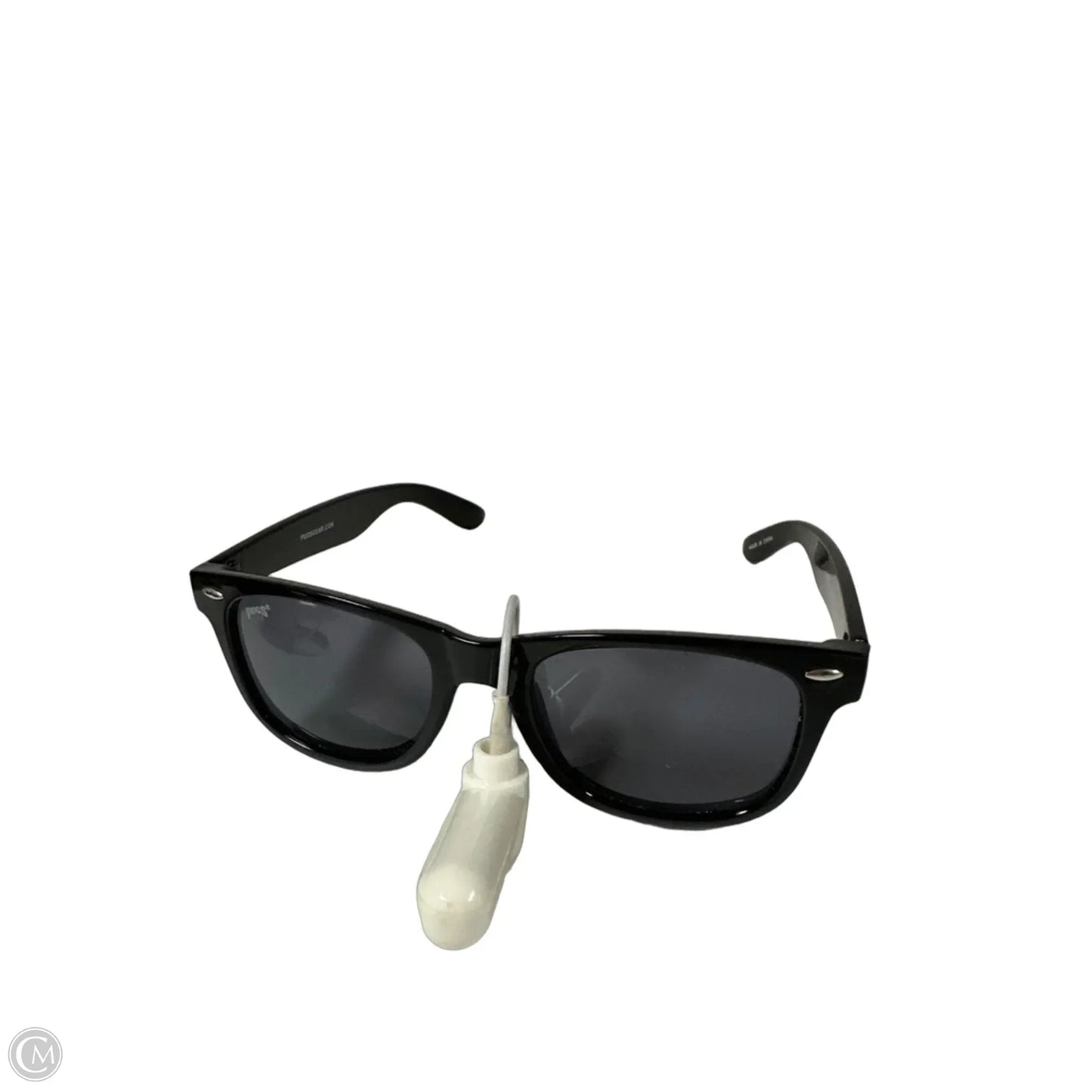 Sunglasses By Clothes Mentor, Size: Medium