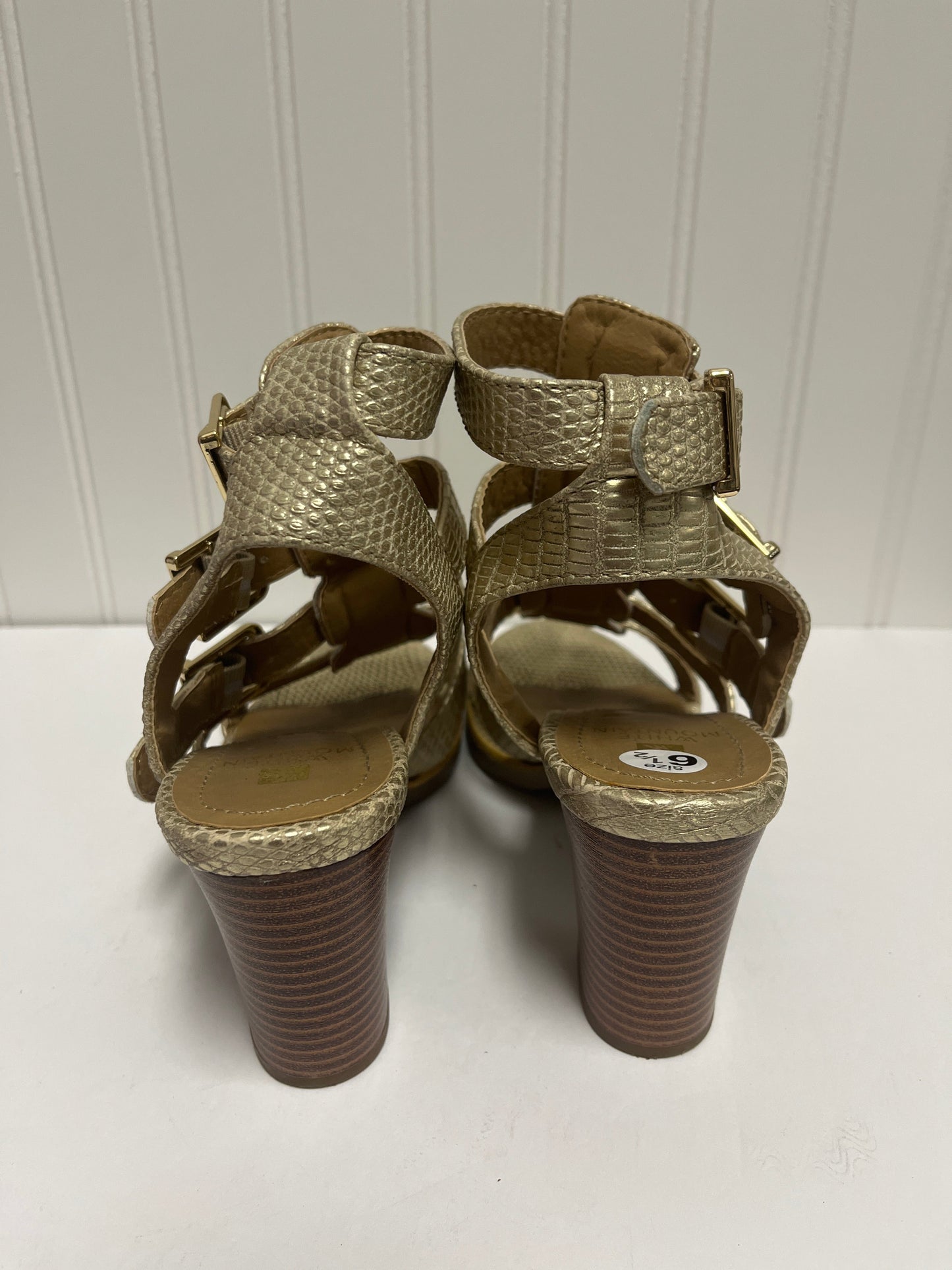 Sandals Heels Block By White Mountain  Size: 6.5