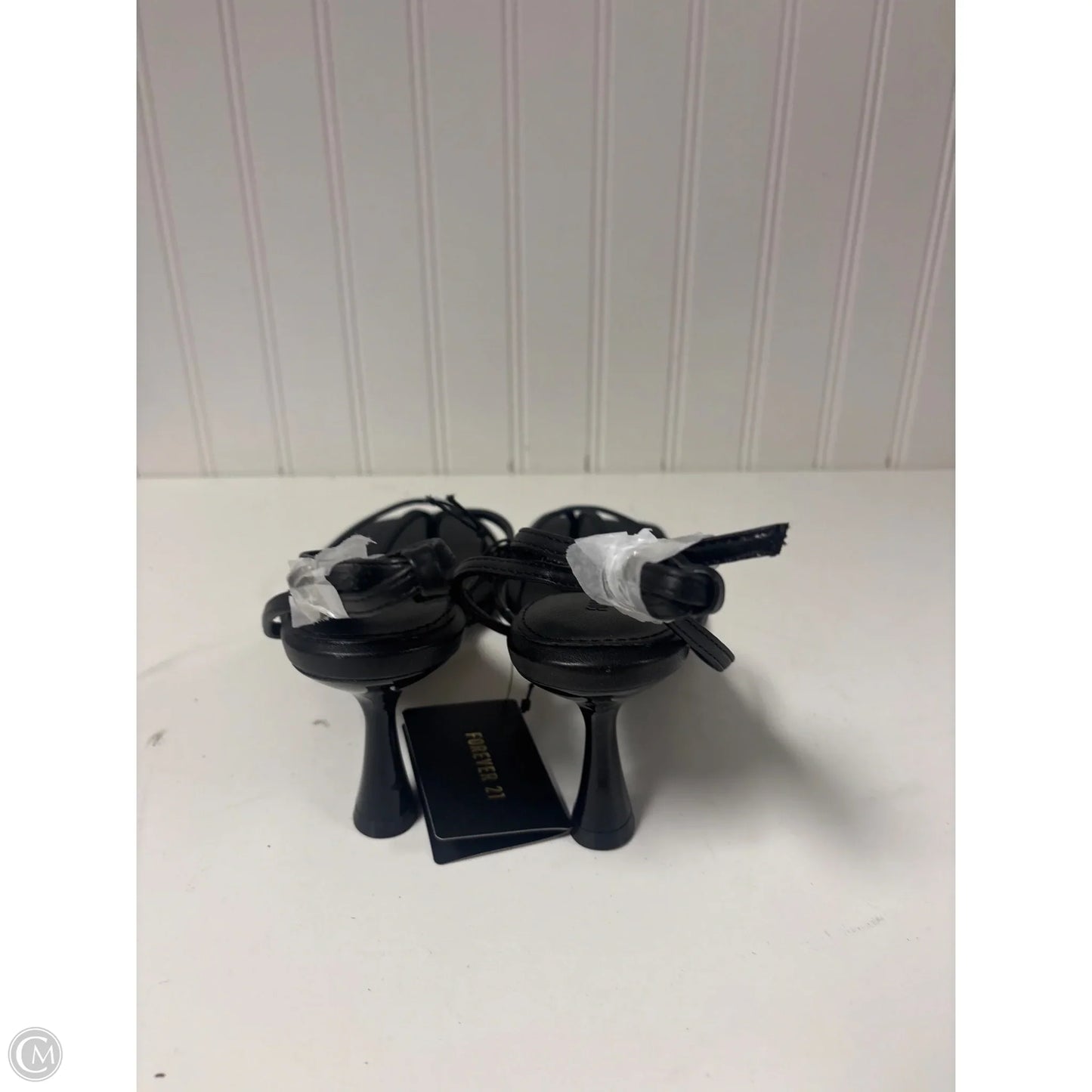 Sandals Heels Kitten By Forever 21 In Black, Size: 8