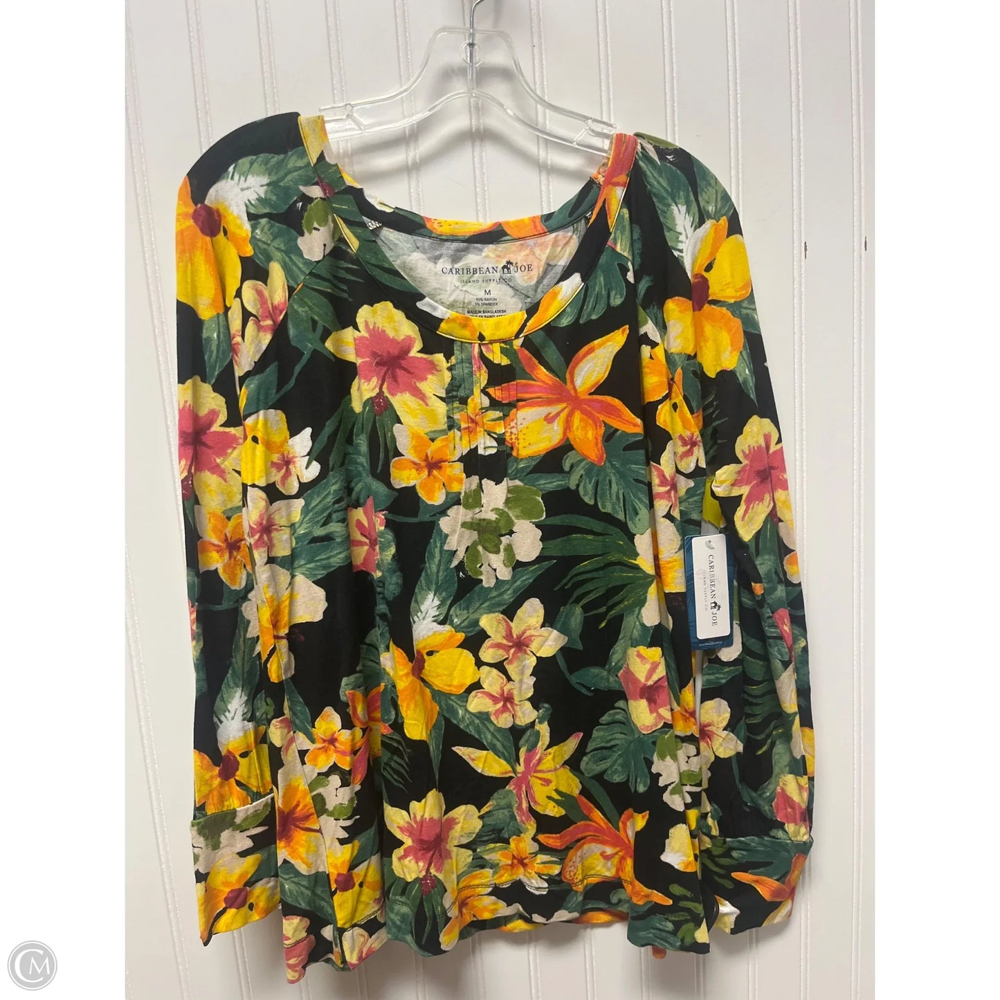 Top Long Sleeve Basic By Caribbean Joe In Tropical Print, Size: M