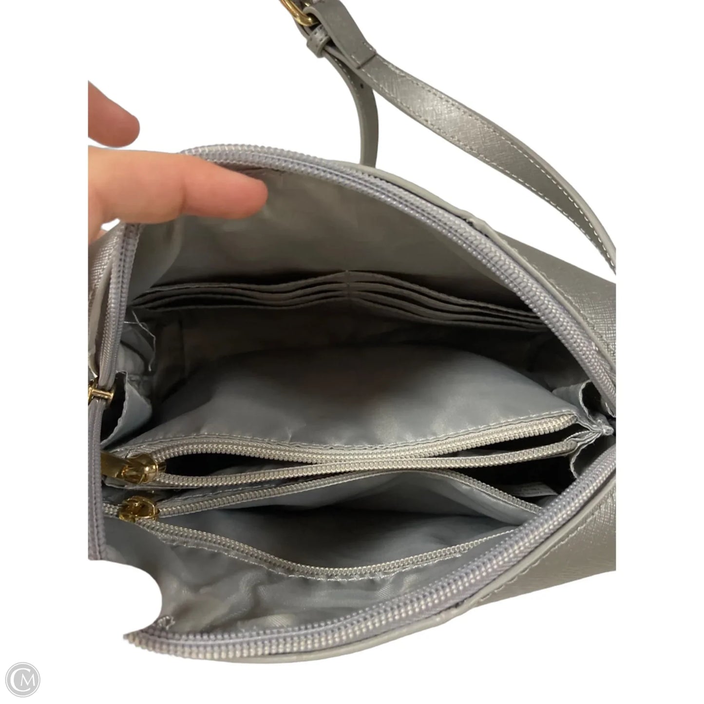 Crossbody By Clothes Mentor, Size: Medium