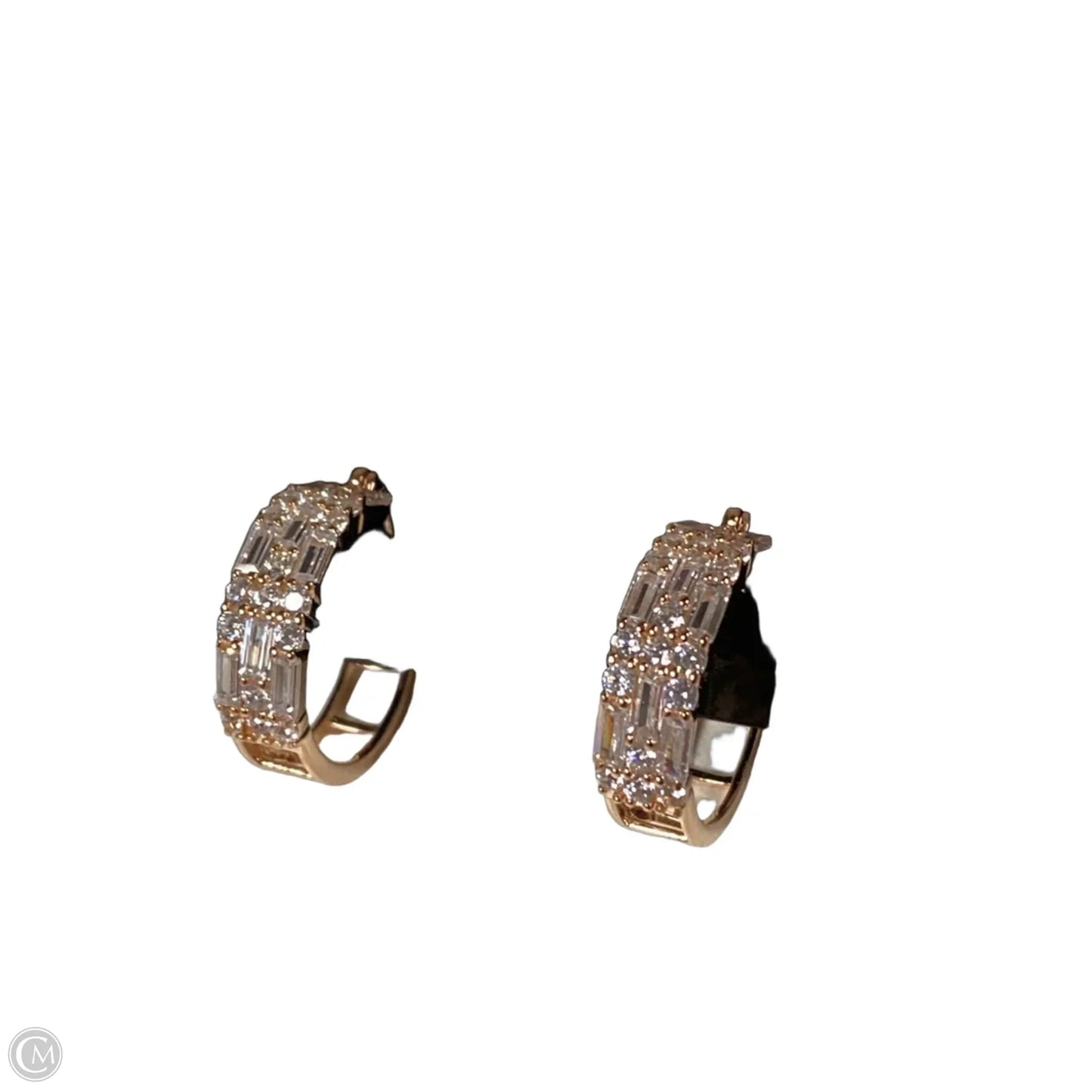 Earrings Hoop By Clothes Mentor, Size: 1