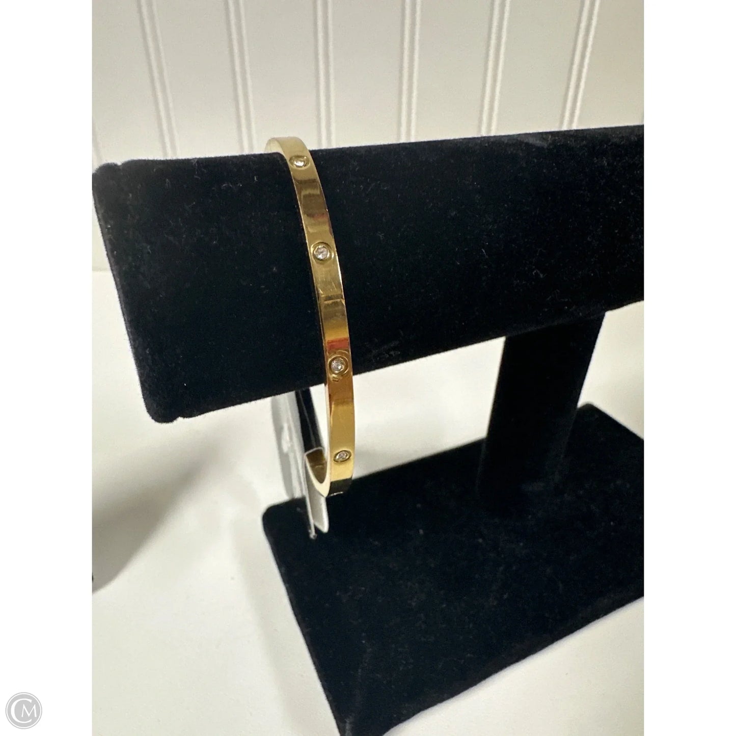 Bracelet Bangle By Clothes Mentor, Size: 1