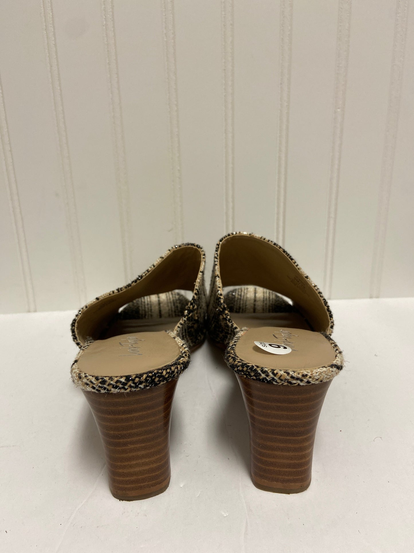 Sandals Heels Wedge By Lord And Taylor  Size: 9