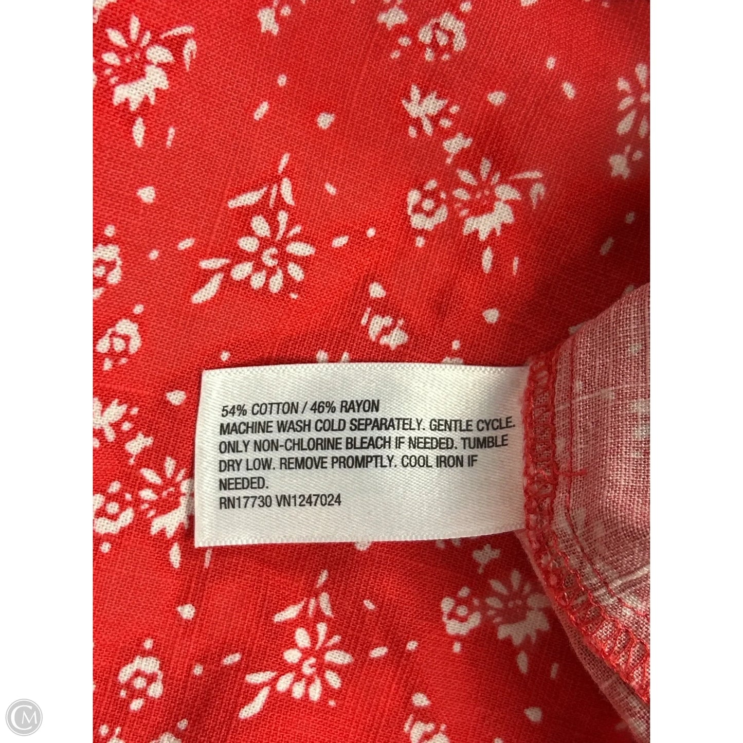 Dress Casual Short By Universal Thread In Red & White, Size: M