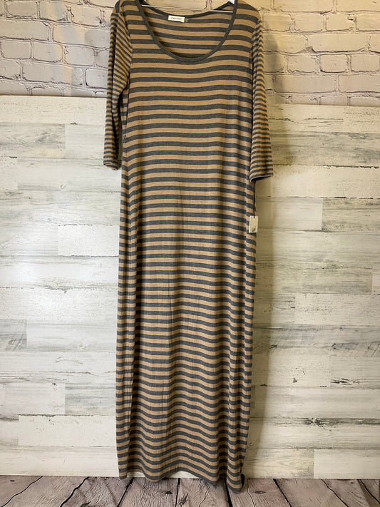 Dress Casual Maxi By Calvin Klein  Size: L