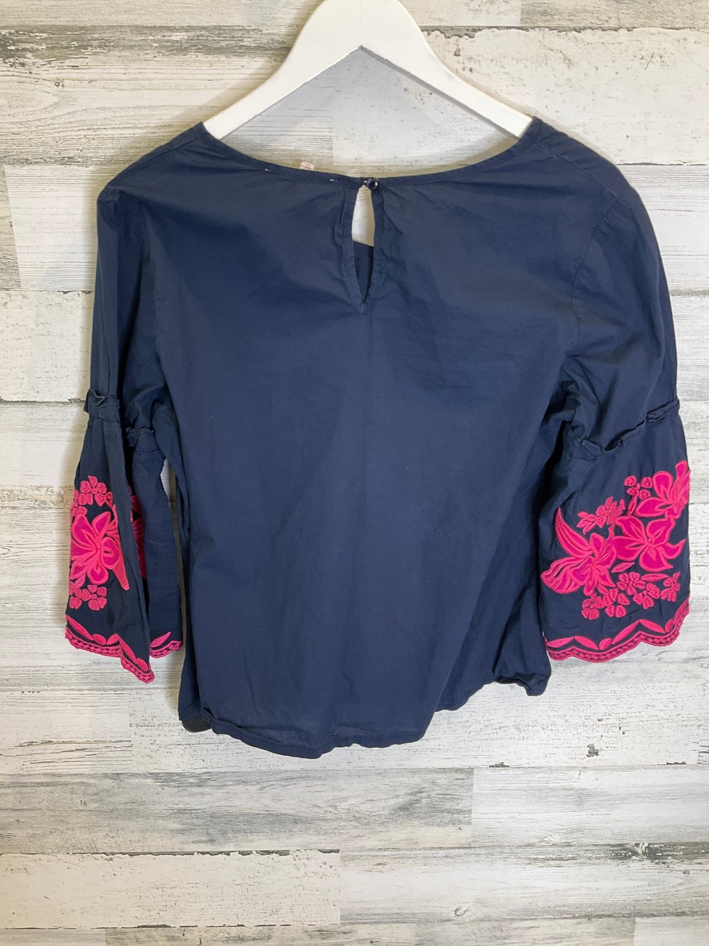 Blue Top 3/4 Sleeve Solitaire, Size M