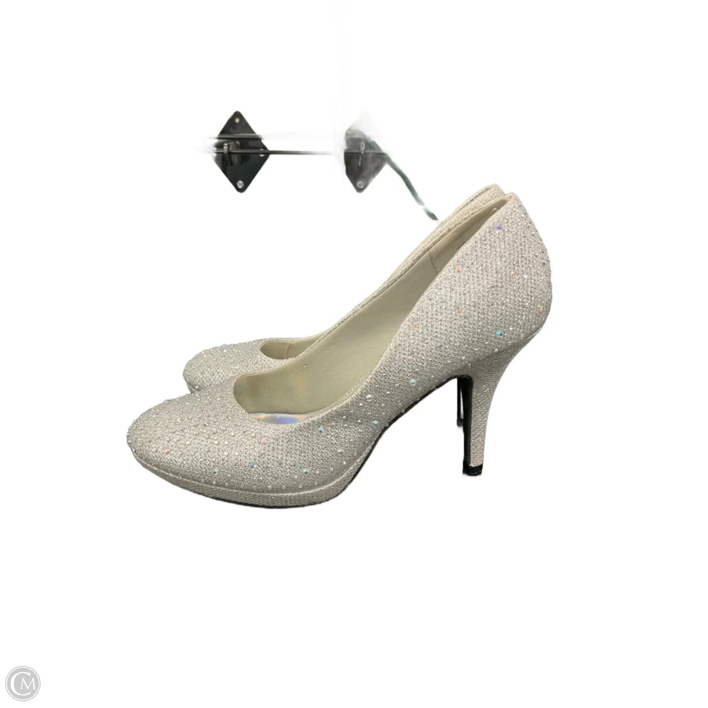 Shoes Heels Stiletto By Clothes Mentor In Silver, Size: 7.5