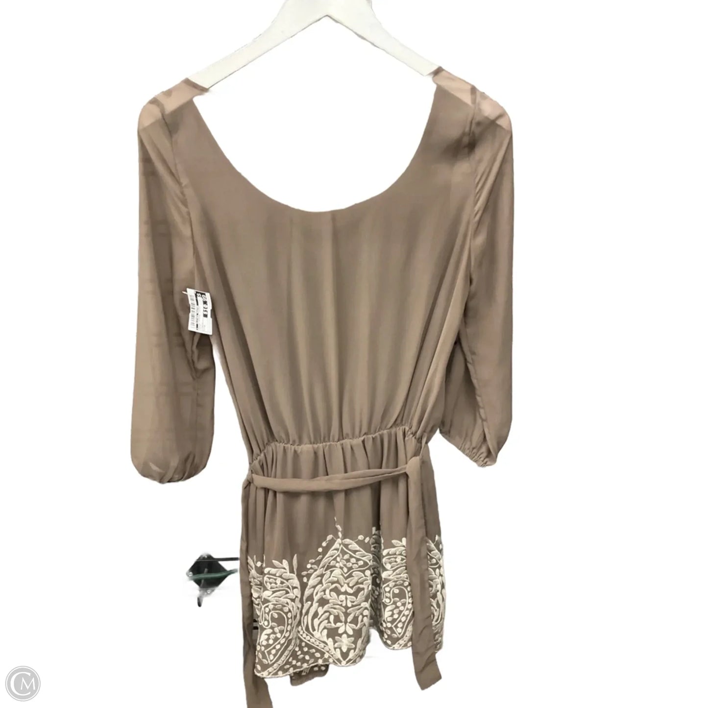 Dress Casual Short By Clothes Mentor In Taupe, Size: M