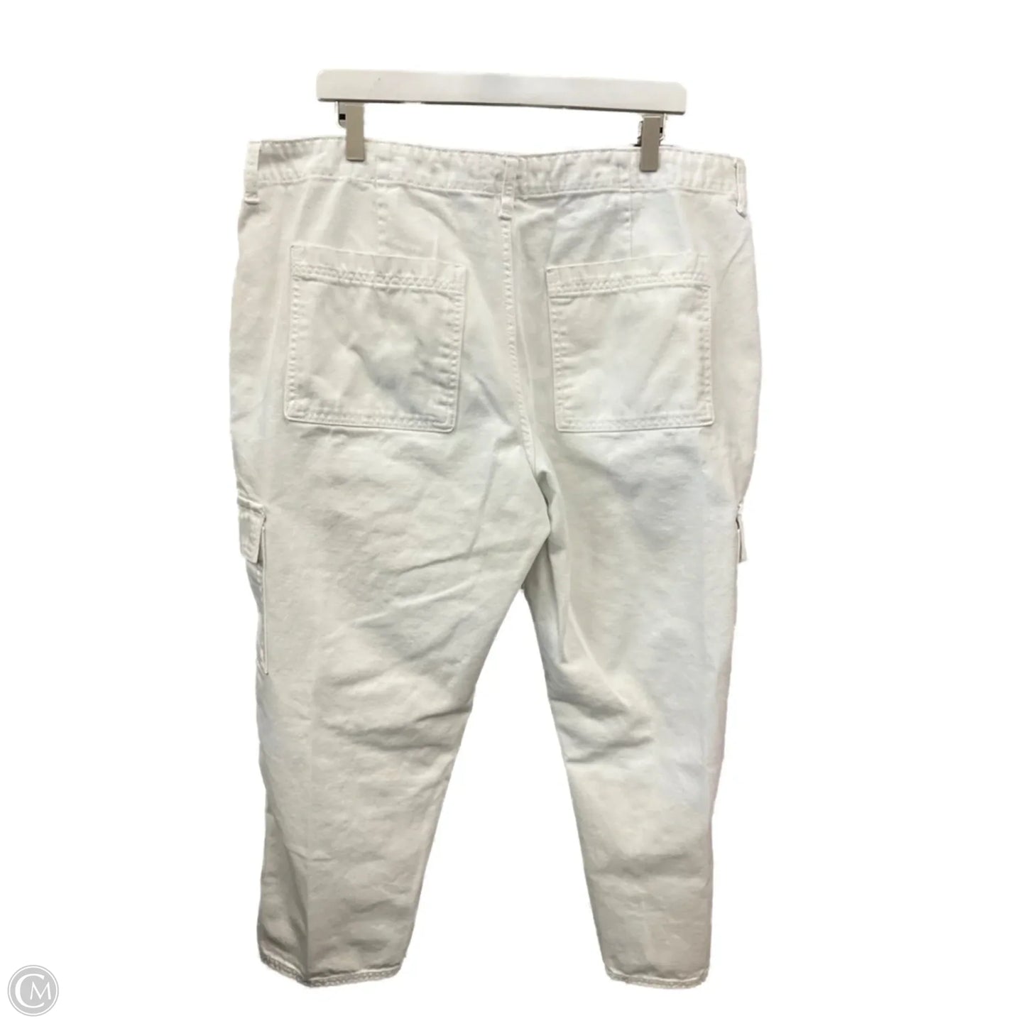 Jeans Boyfriend By Universal Thread In White, Size: 16