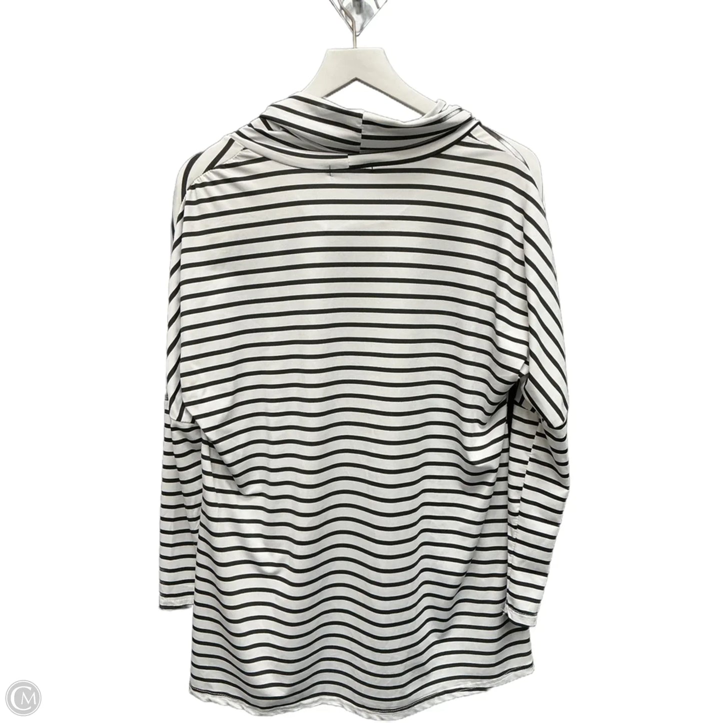 Tunic Long Sleeve By Clothes Mentor In Black & White, Size: M