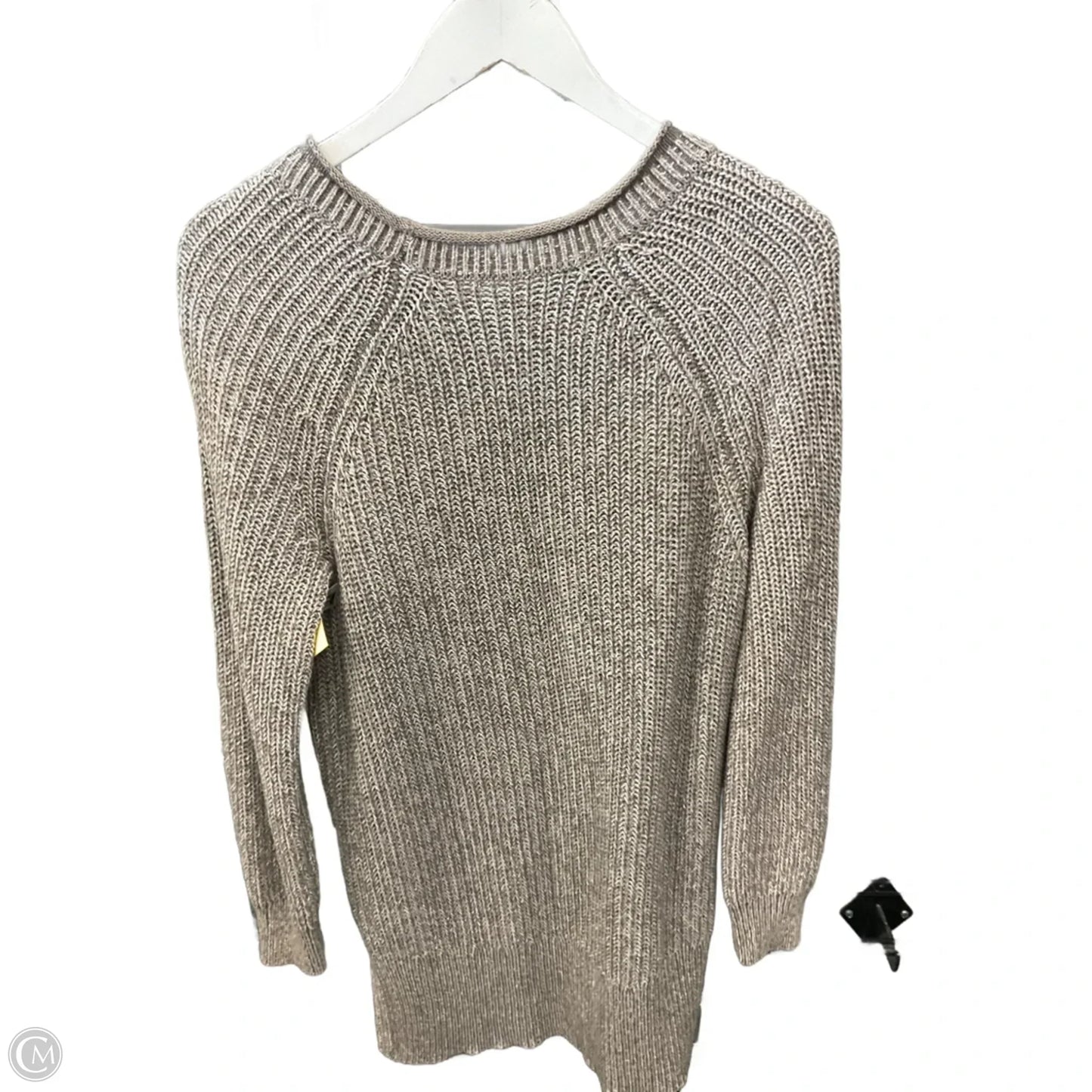 Sweater By Clothes Mentor In Beige, Size: M