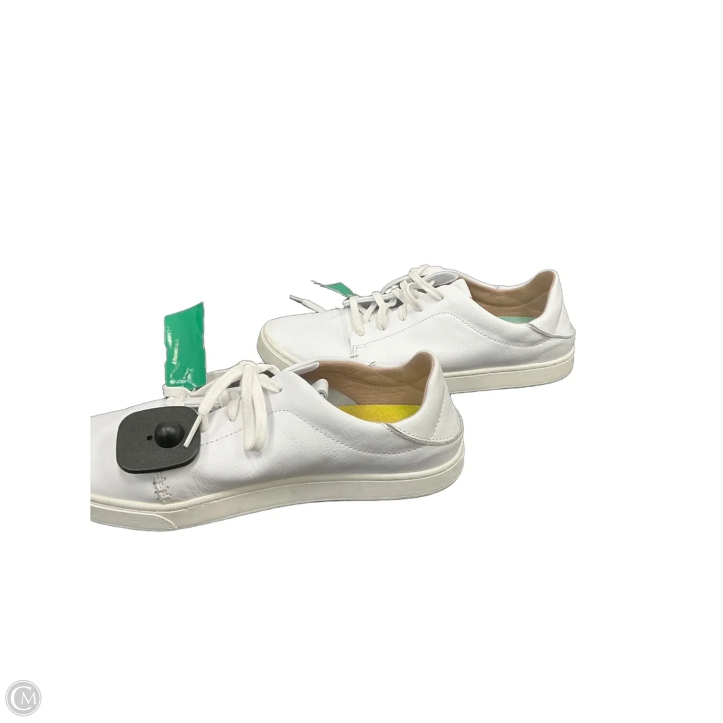 Shoes Sneakers By Olukai In White, Size: 9.5