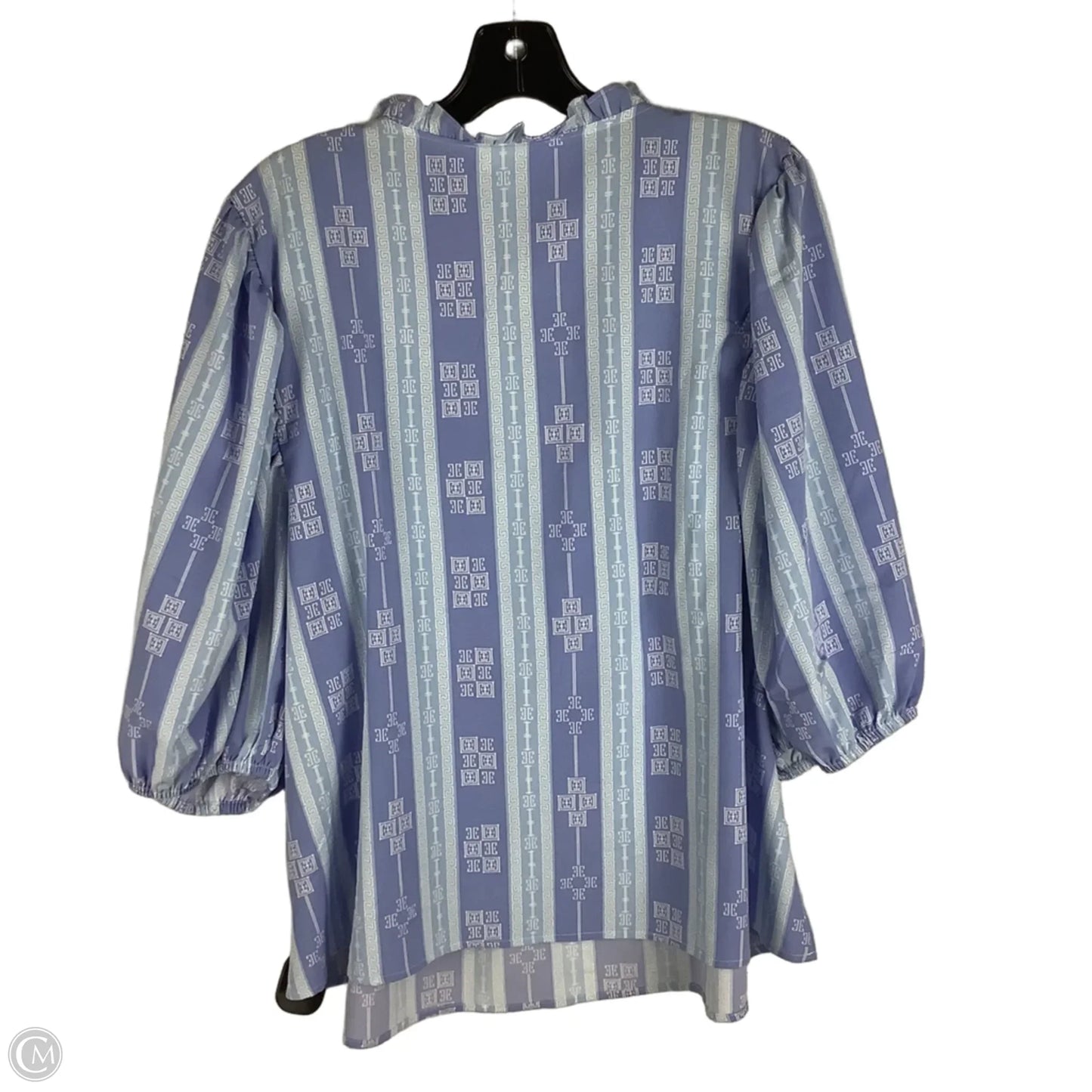 Top Short Sleeve By Michelle Mcdowell In Blue, Size: EST L