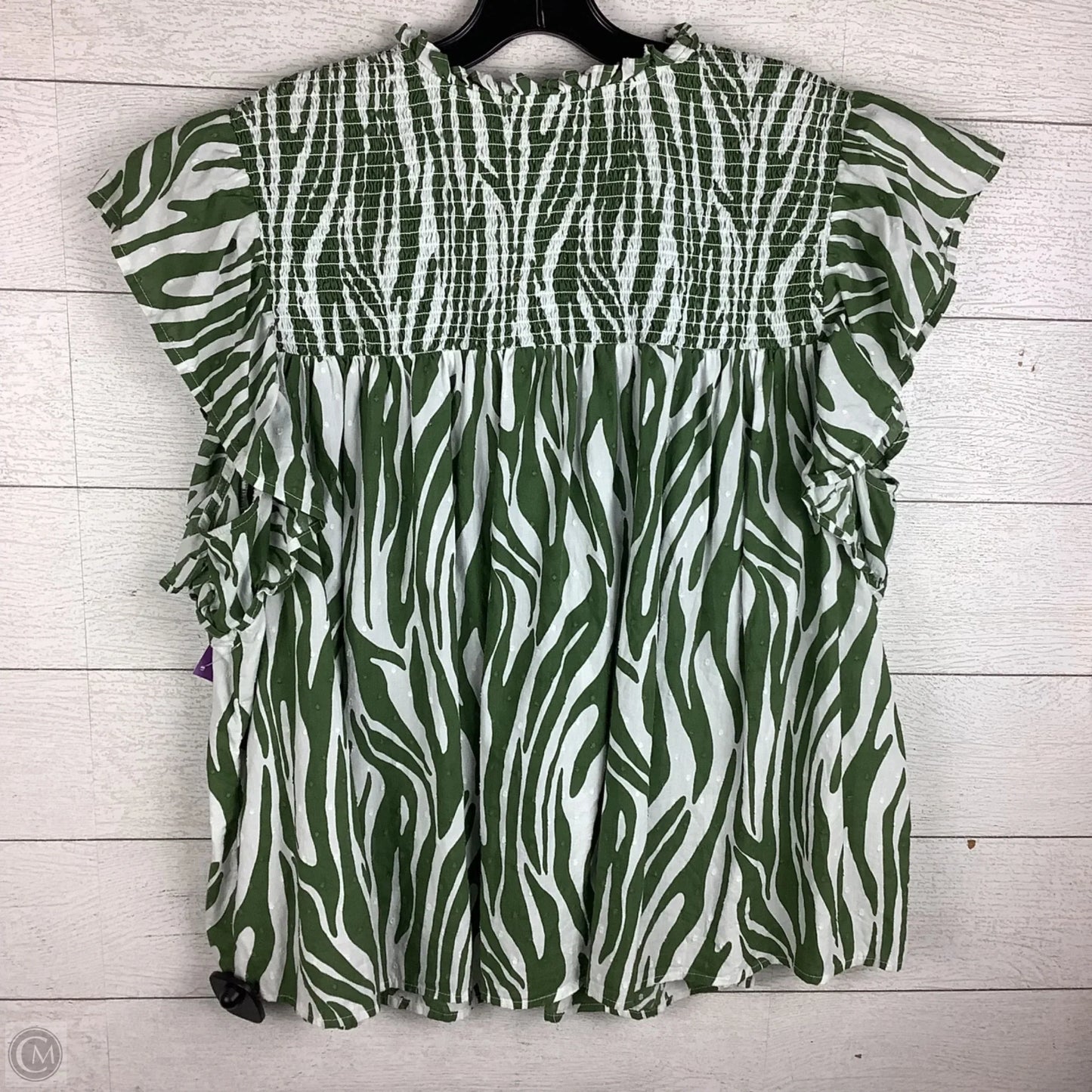 Top Short Sleeve By Crown And Ivy In Green, Size: 3x