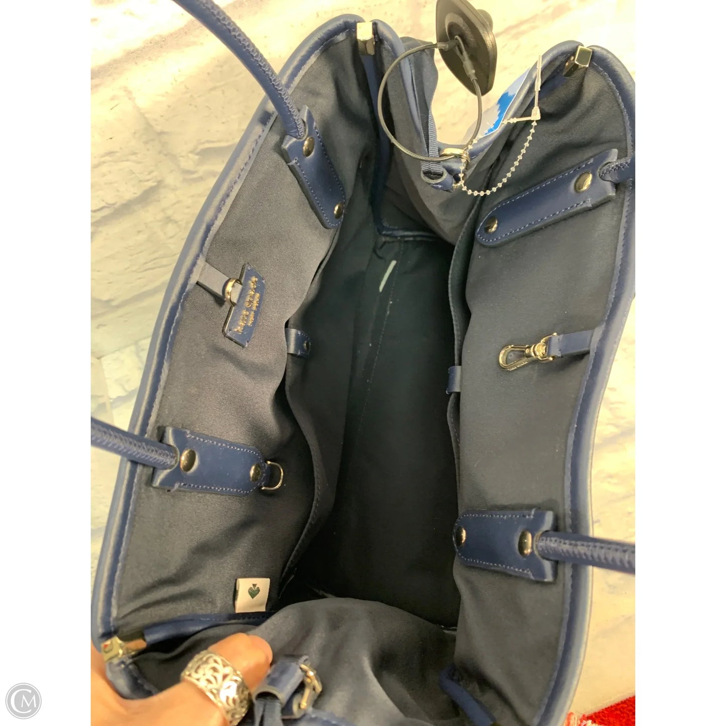 Tote Designer By Kate Spade, Size: Medium