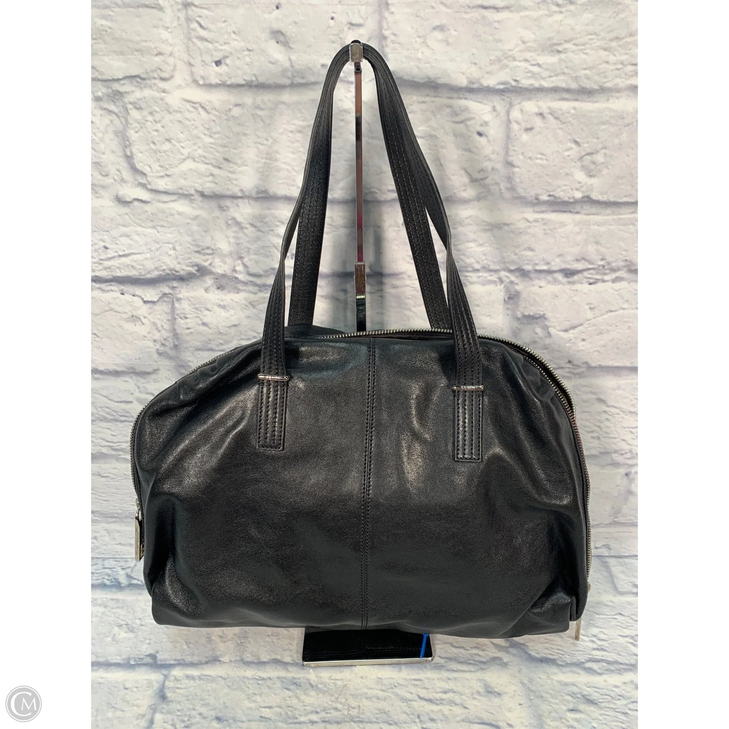 Handbag Luxury Designer By Fendi, Size: Large