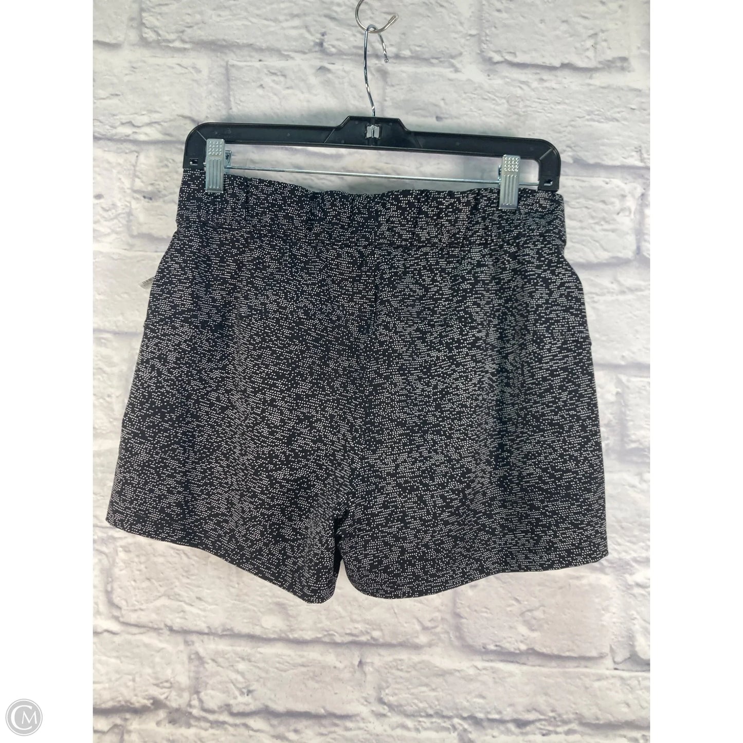 Athletic Shorts By Lululemon In Black, Size: 6