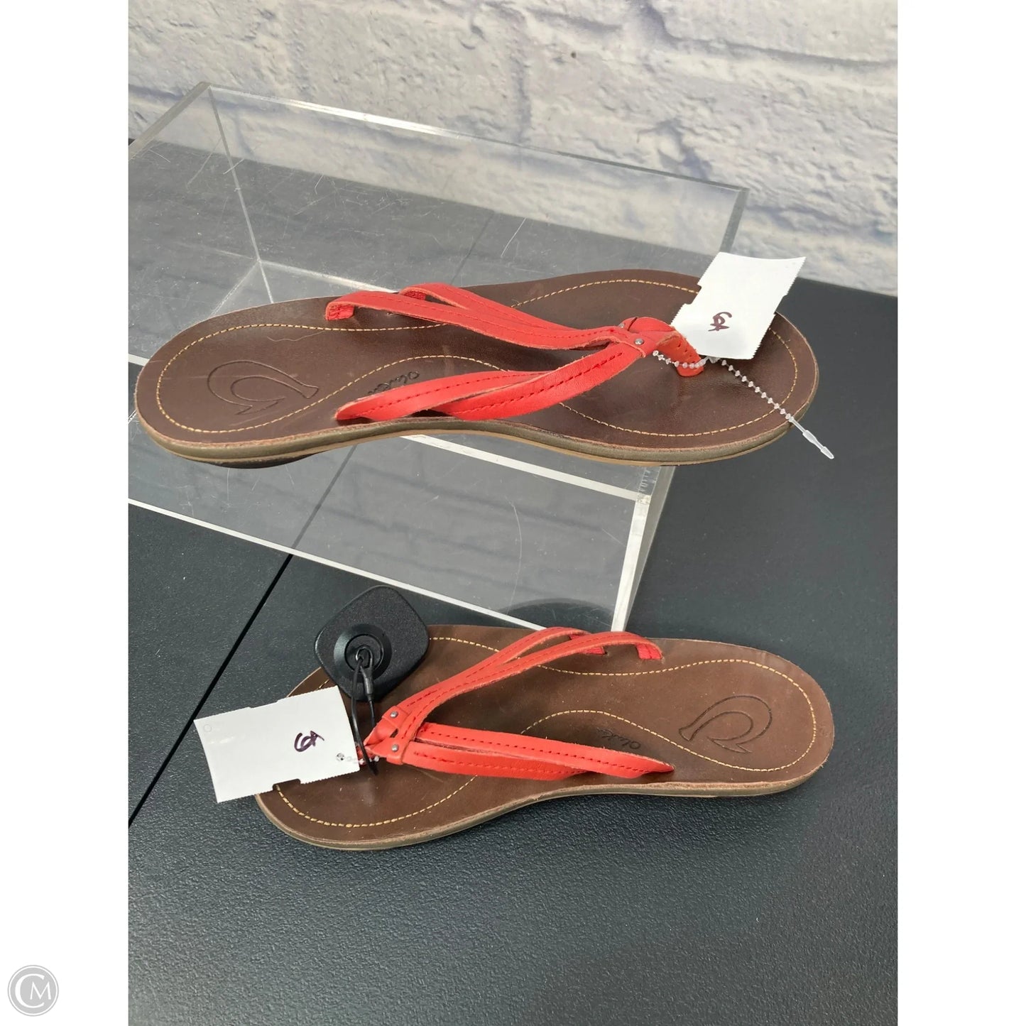 Sandals Flats By Olukai In Brown, Size: 6