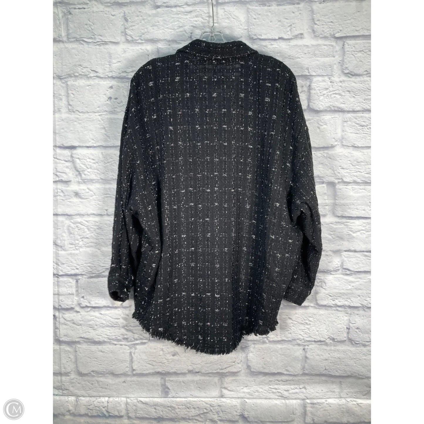 Top Long Sleeve By Clothes Mentor In Black, Size: L