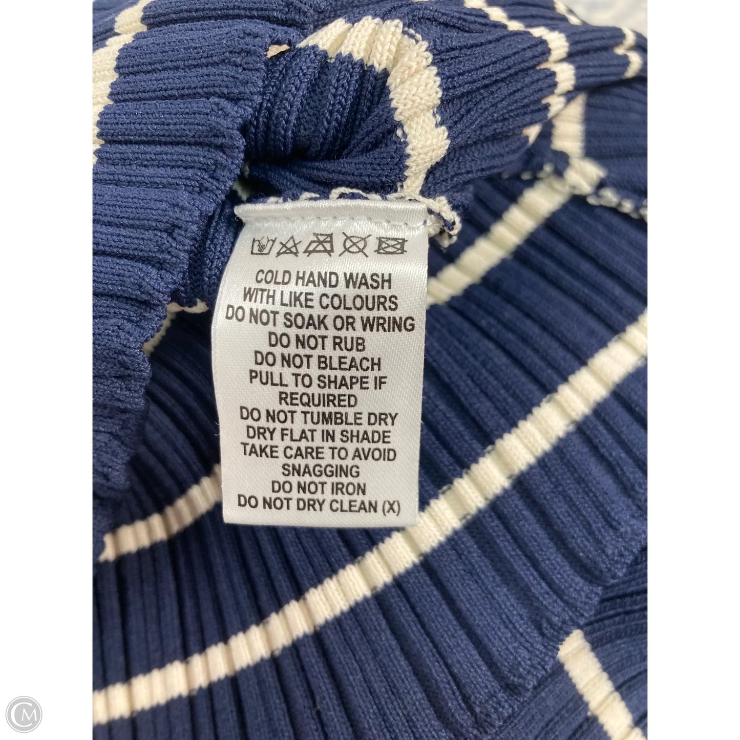 Top Long Sleeve By Meshki In Blue & White, Size: M