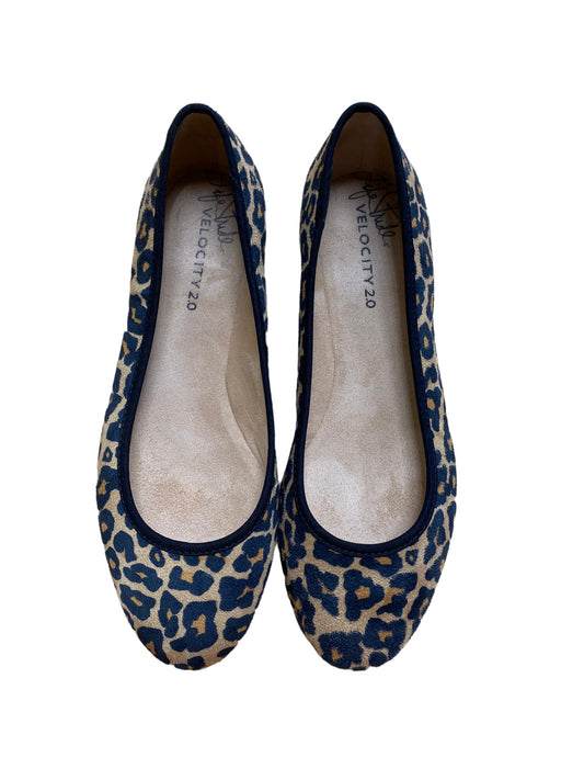 Shoes Flats By Life Stride  Size: 7