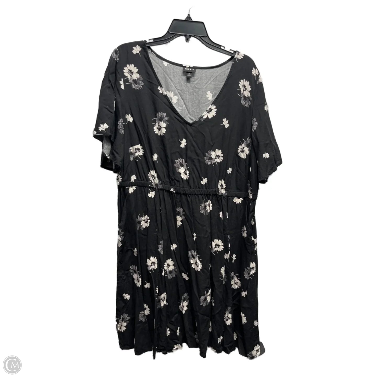 Dress Casual Short By Torrid In Black & White, Size: 2x