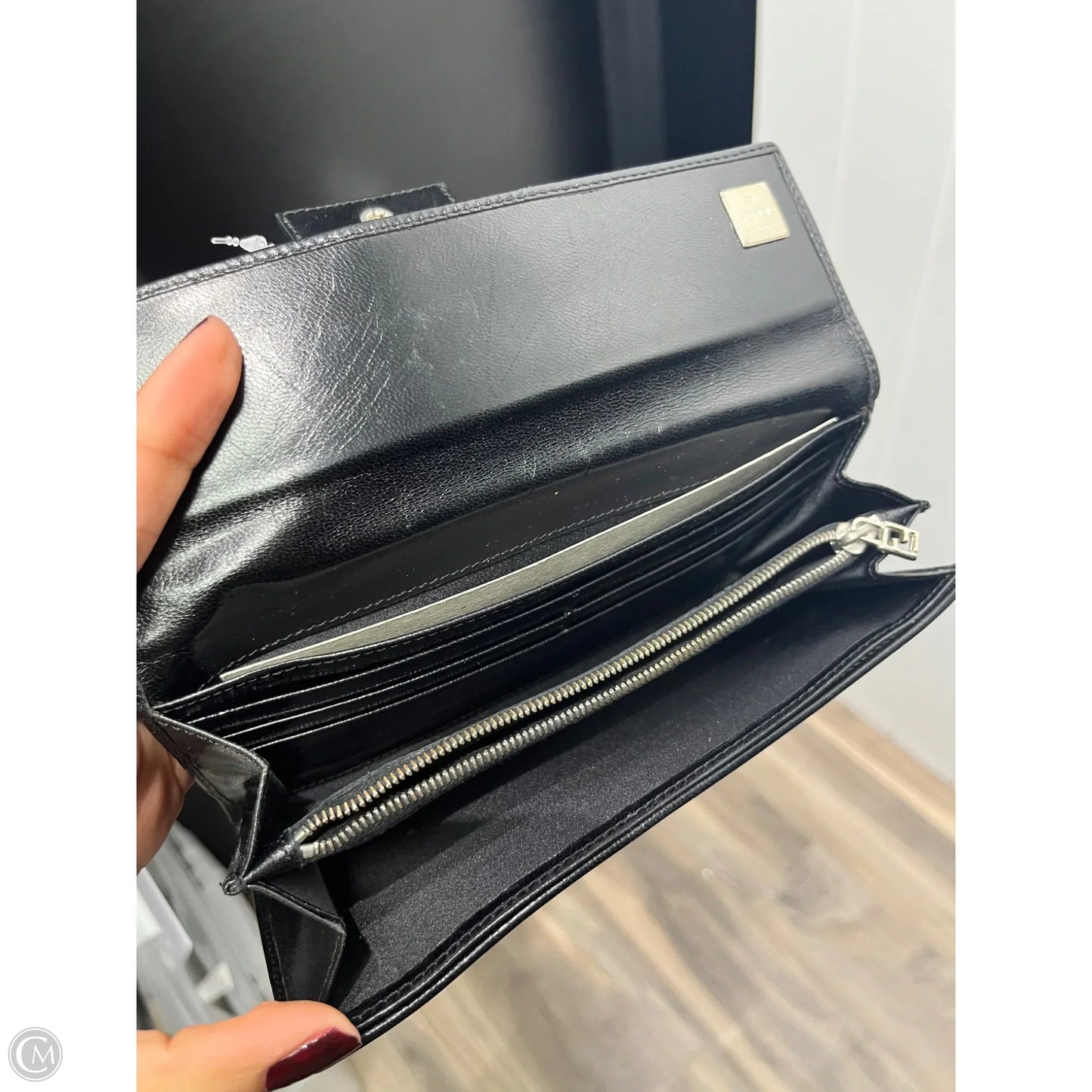 Wallet Luxury Designer By Fendi, Size: Medium