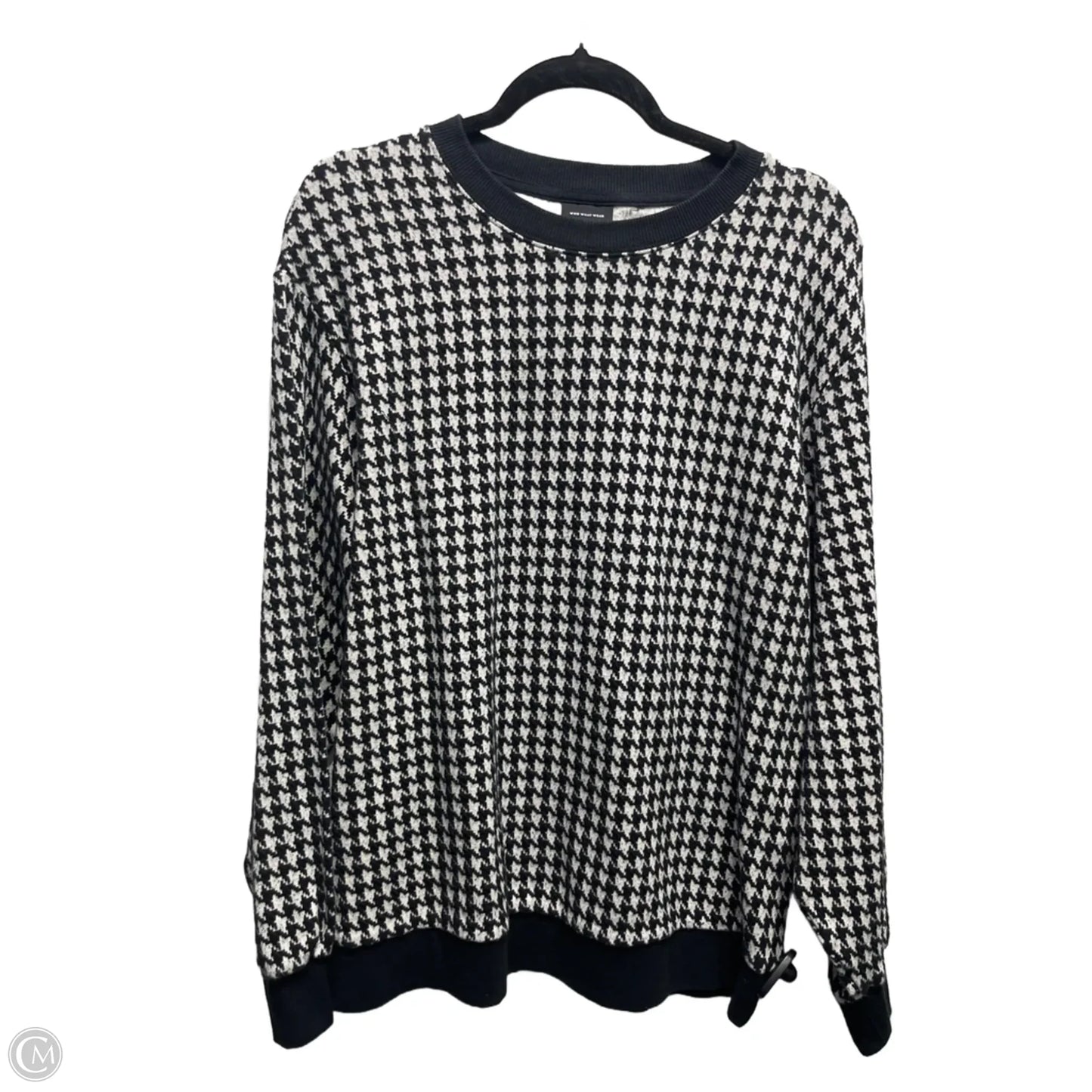 Top Long Sleeve By Who What Wear In Black & White, Size: L