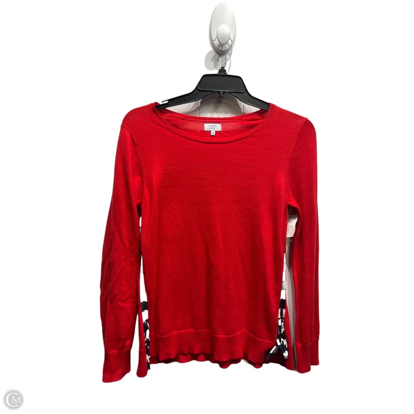 Top Long Sleeve By Crown And Ivy In Red, Size: M
