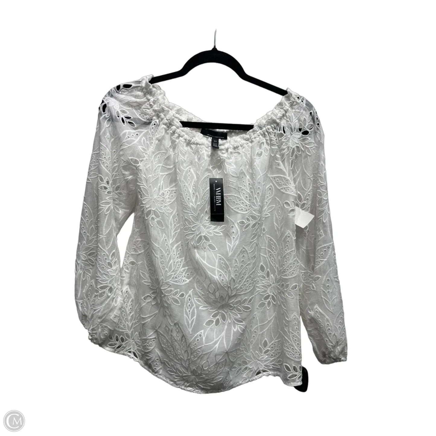 Top Long Sleeve By White House Black Market In White, Size: Xs
