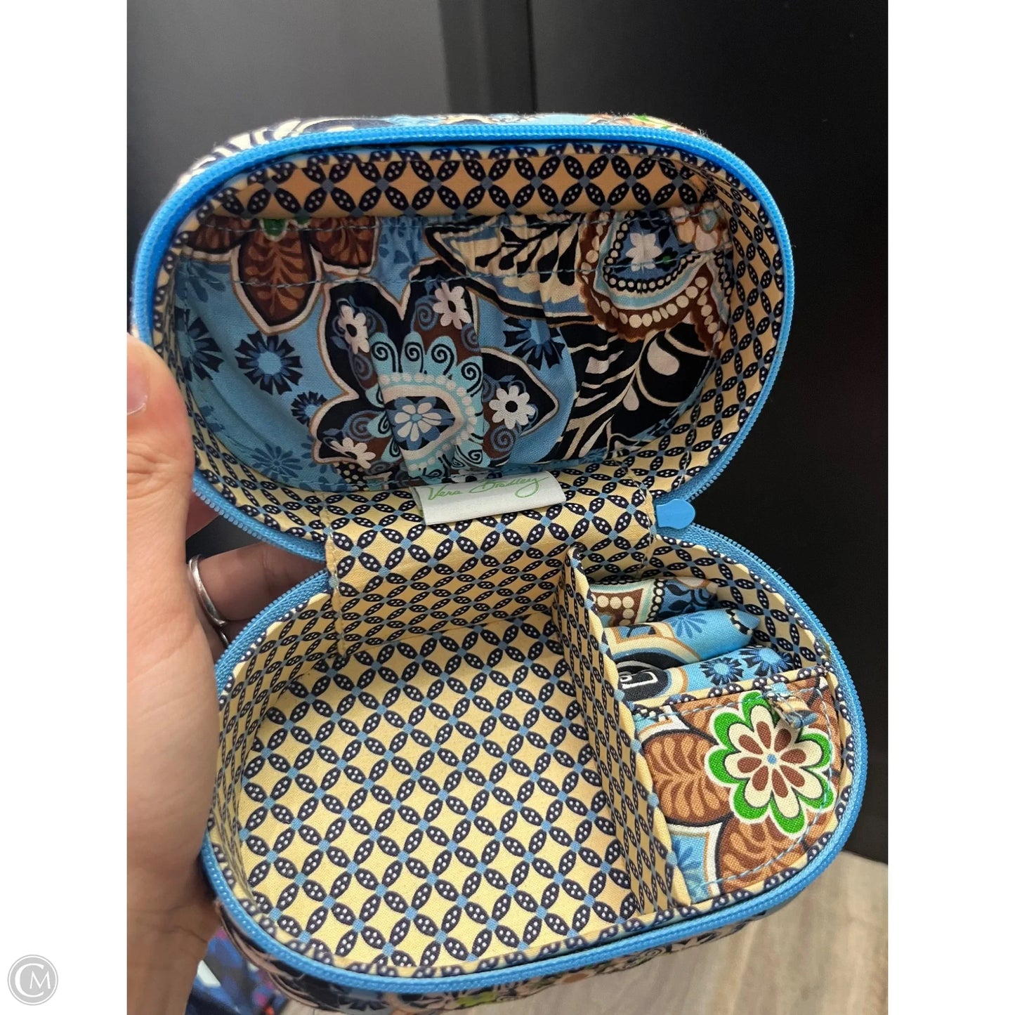 Jewelry Case By Vera Bradley, Size: Medium