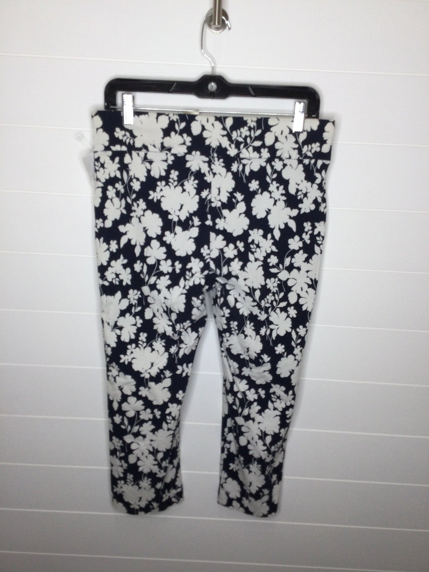 Capris By Rafaella Size: 8