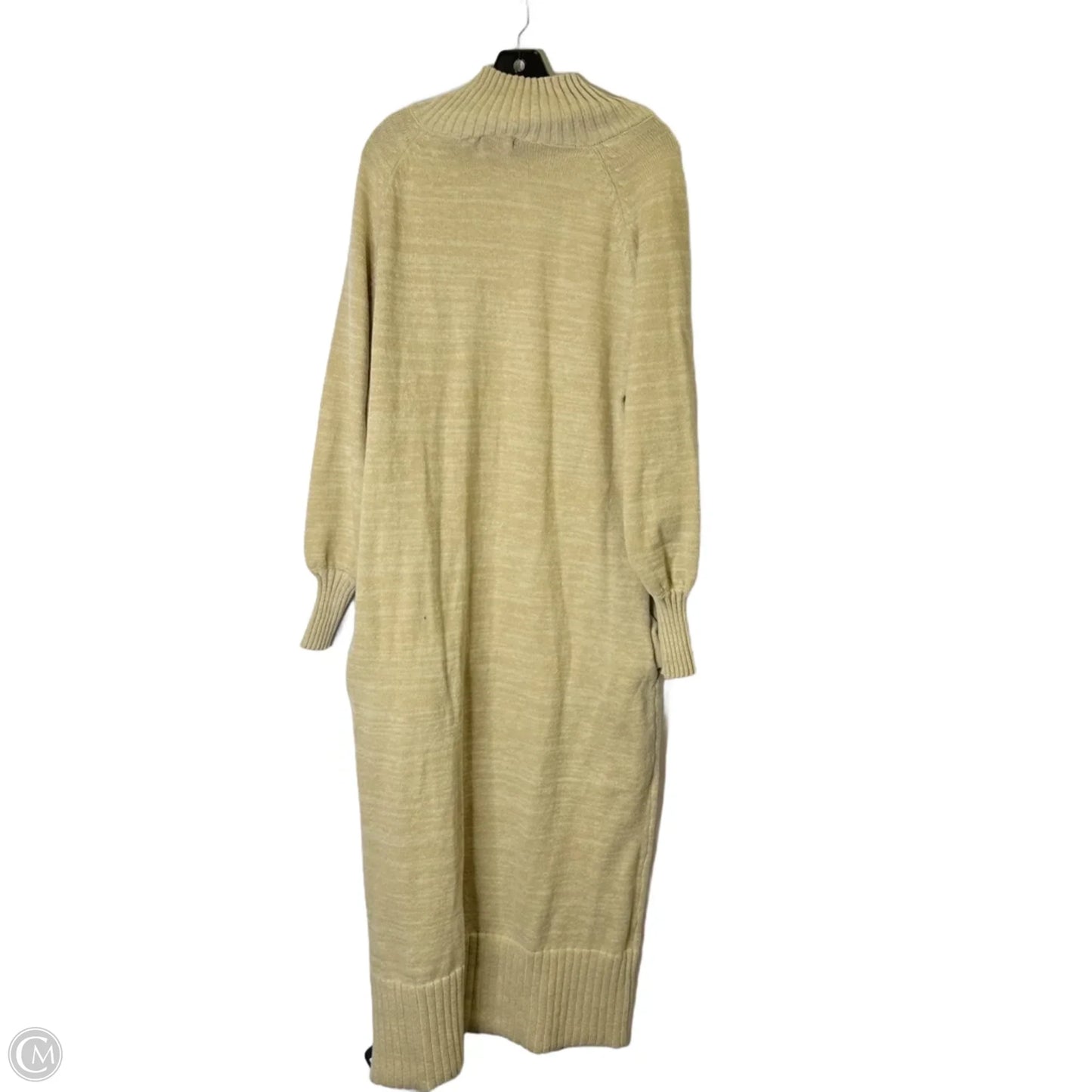 Dress Sweater By Clothes Mentor In Cream, Size: M