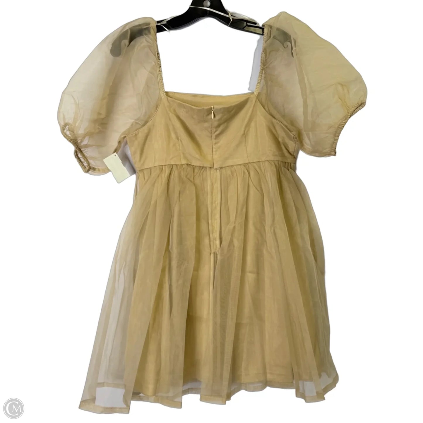Dress Party Short By Clothes Mentor In Beige, Size: M