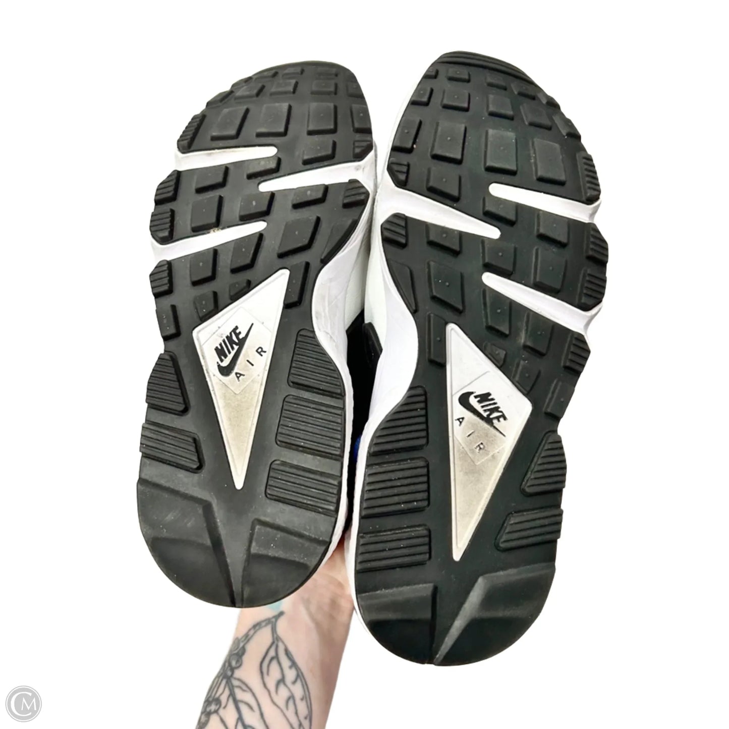 Shoes Sneakers By Nike In Blue & White, Size: 6.5