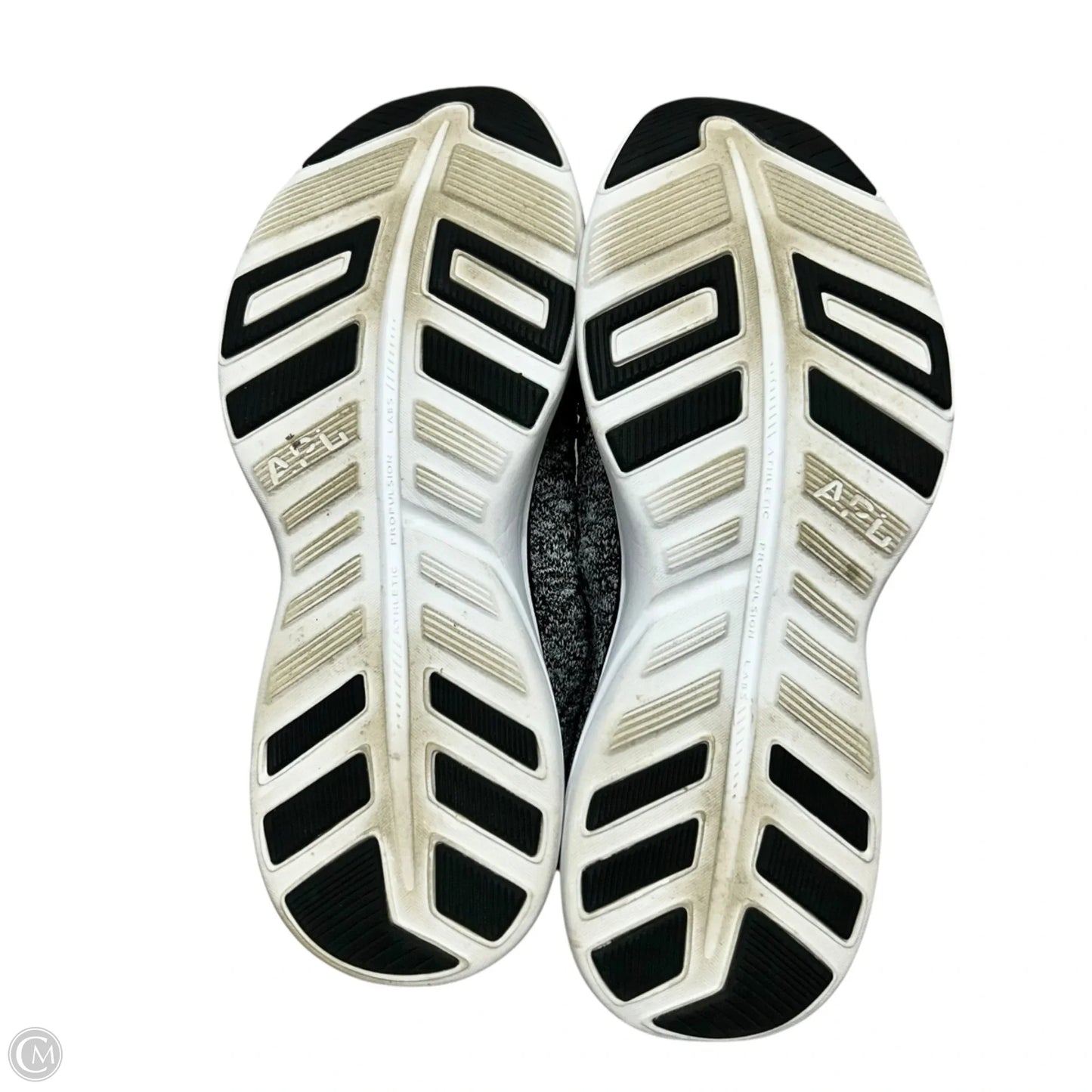 Shoes Designer By Apl In Black & White, Size: 8.5