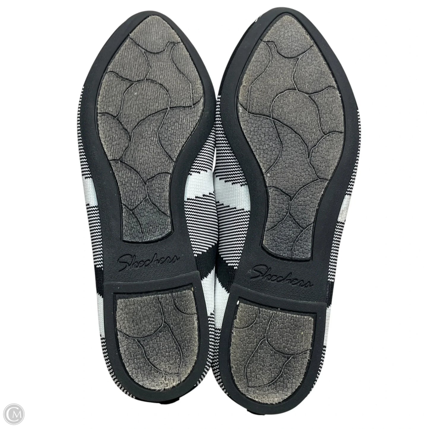 Shoes Flats By Skechers In Black & White, Size: 6.5
